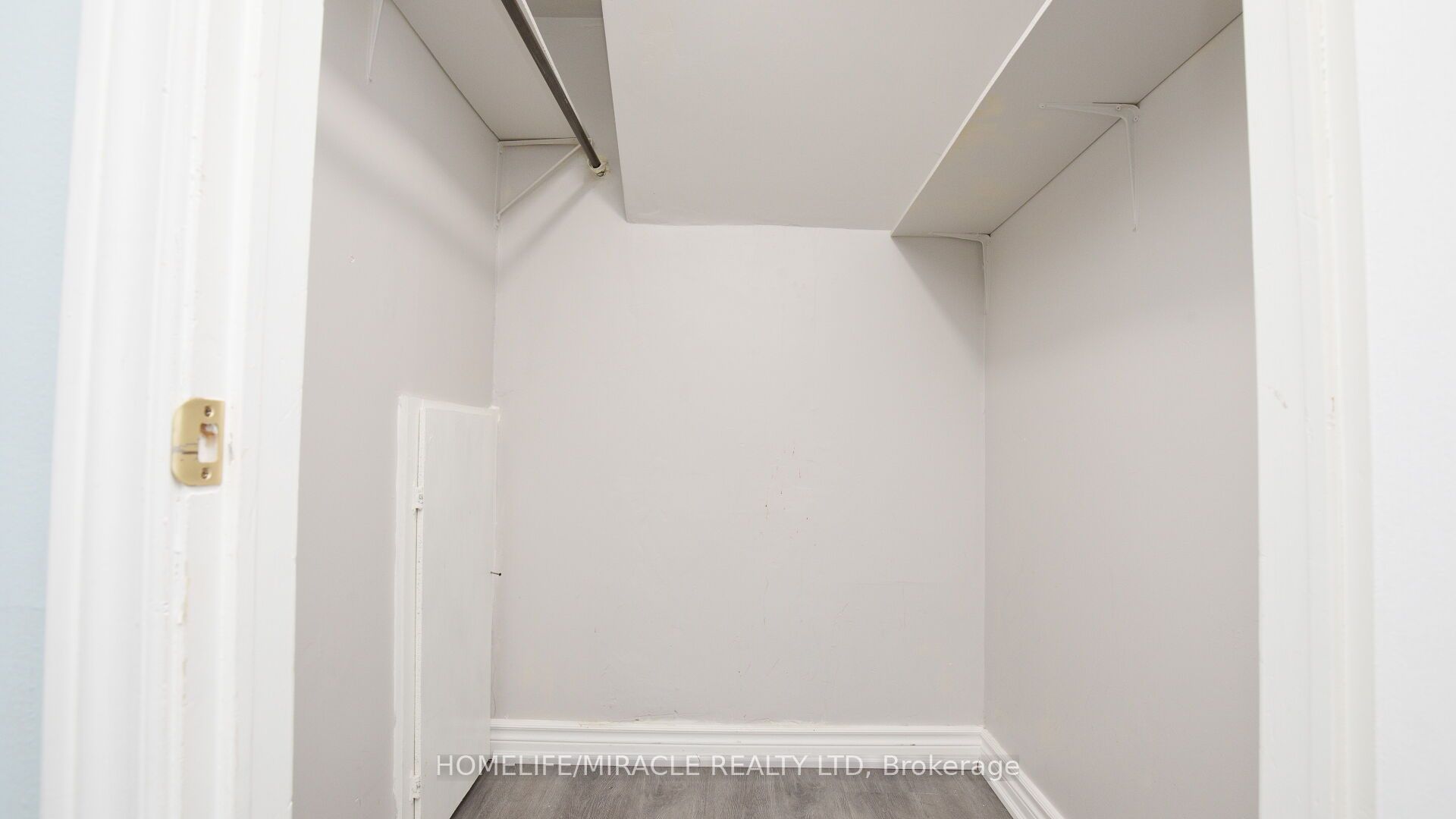 38 Medici Place Property Photo 42