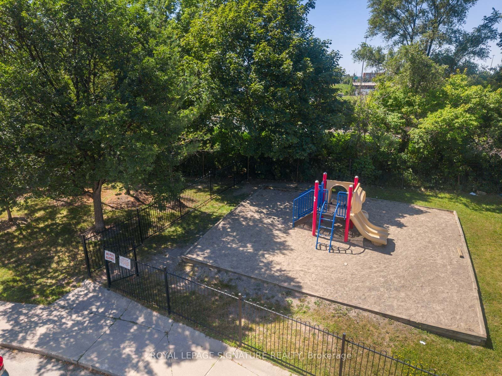 65 George Appleton Way 2067 Property Photo 44
