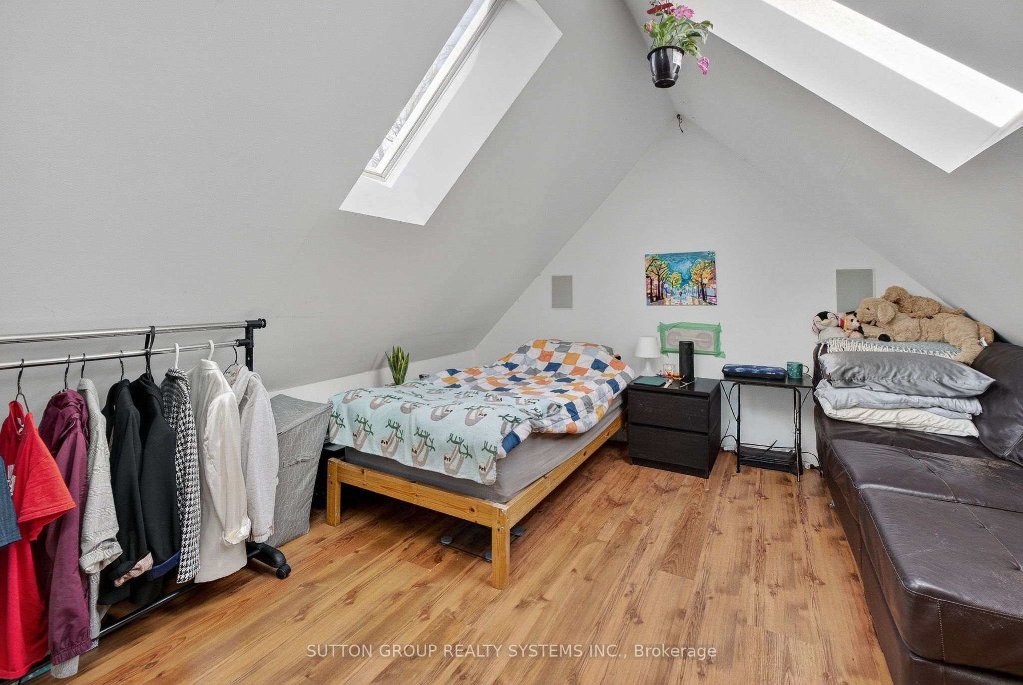 32 Green Lanes Property Photo 21