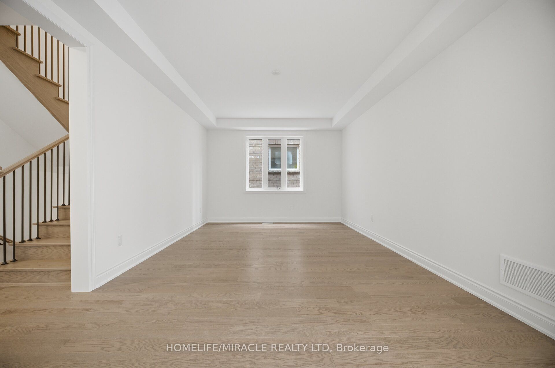 46 Stratford Drive Property Photo 5
