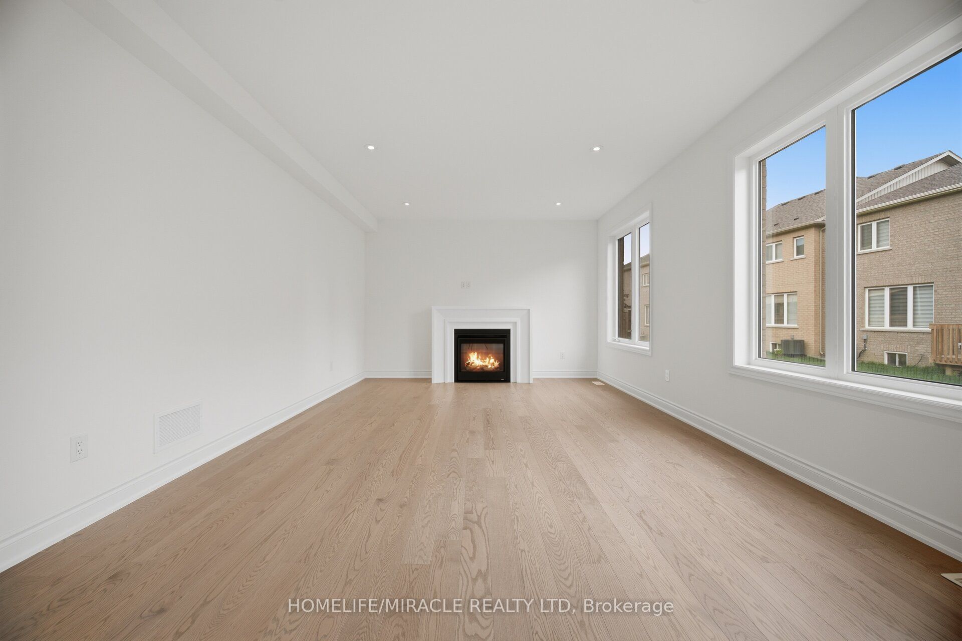 46 Stratford Drive Property Photo 15