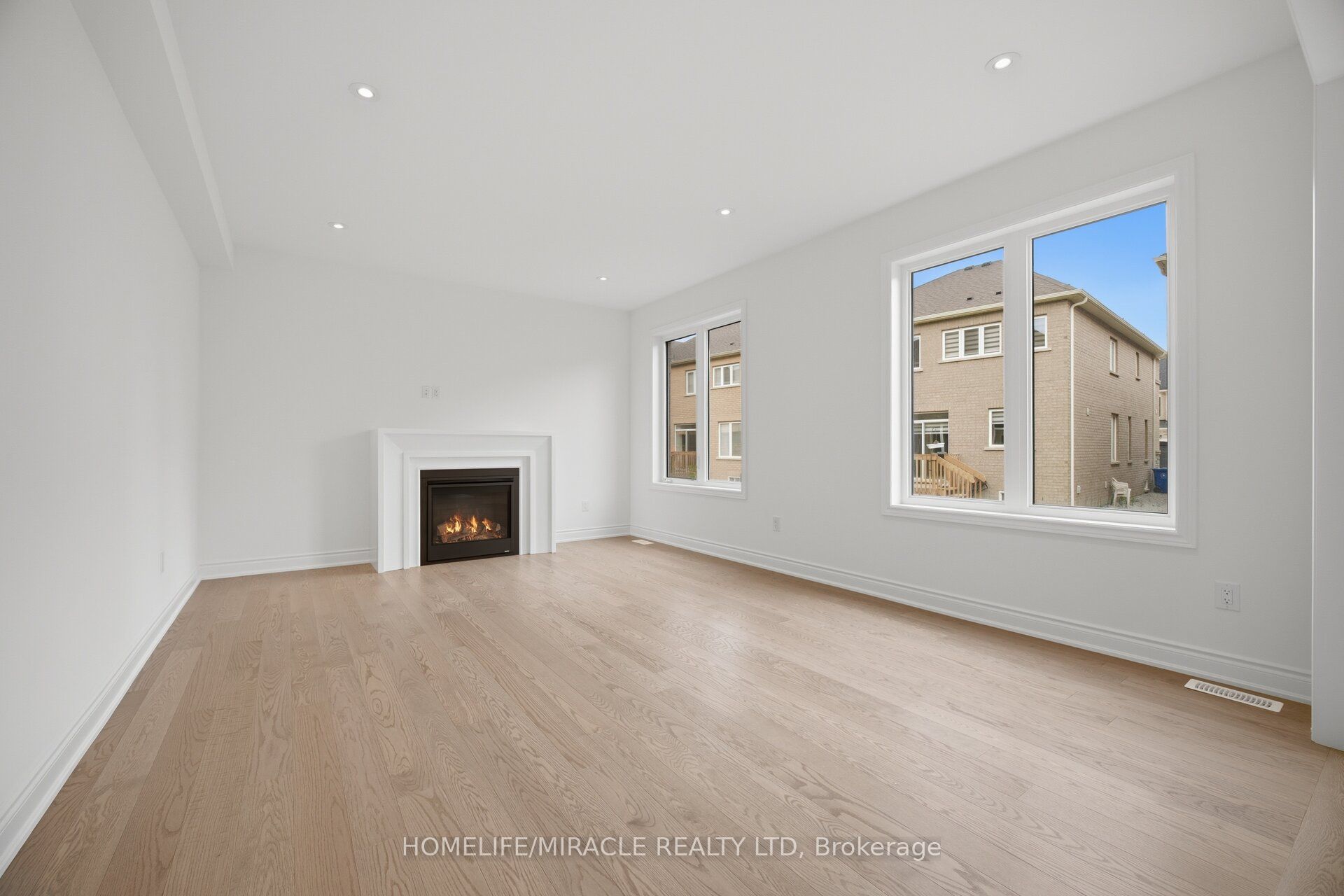46 Stratford Drive Property Photo 16
