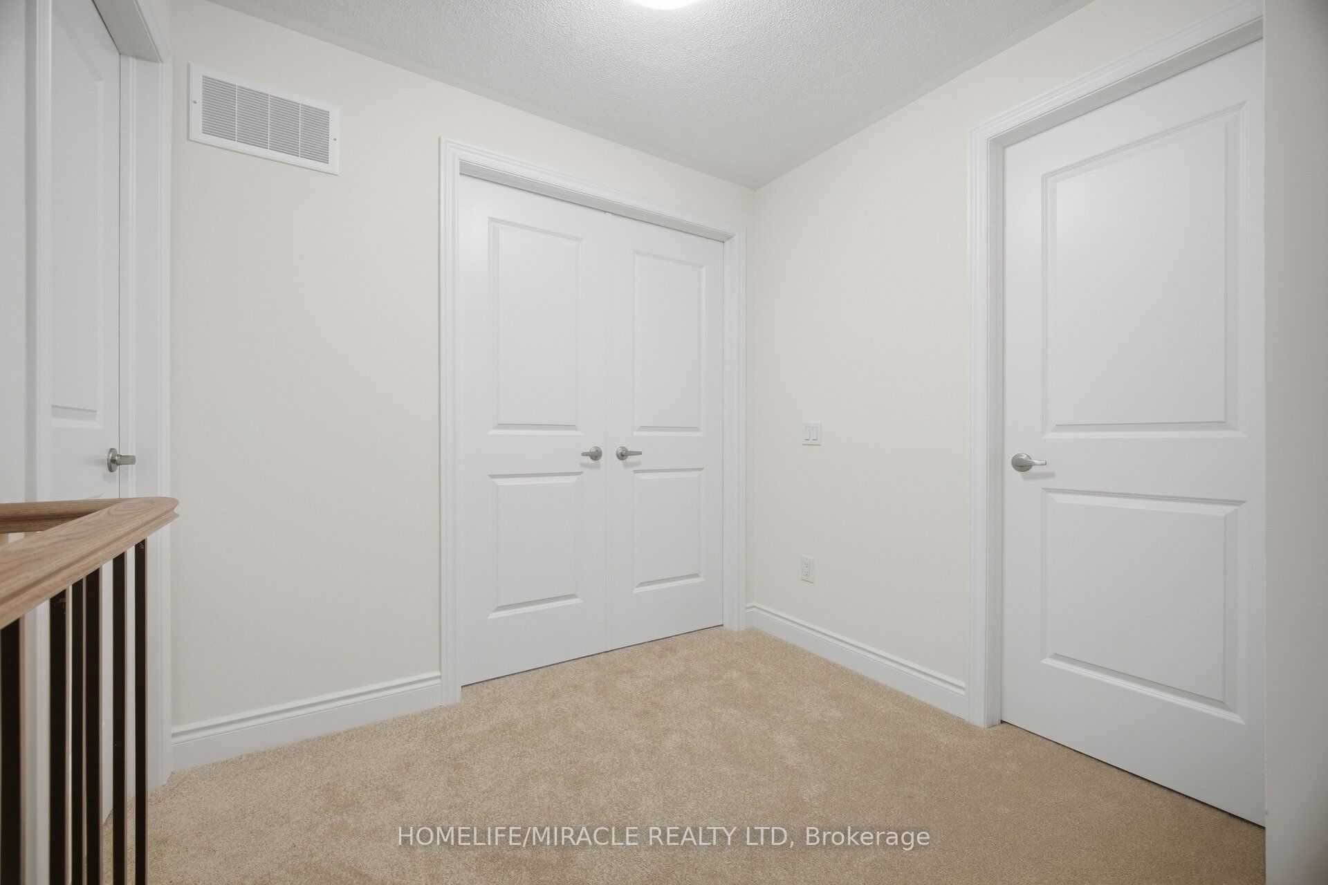 46 Stratford Drive Property Photo 25