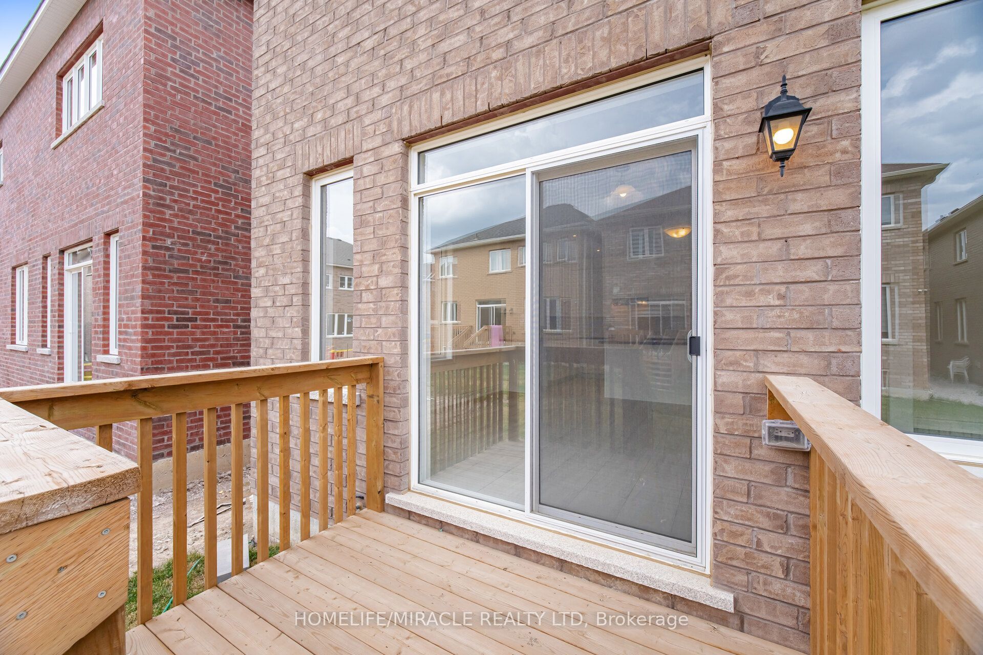 46 Stratford Drive Property Photo 49