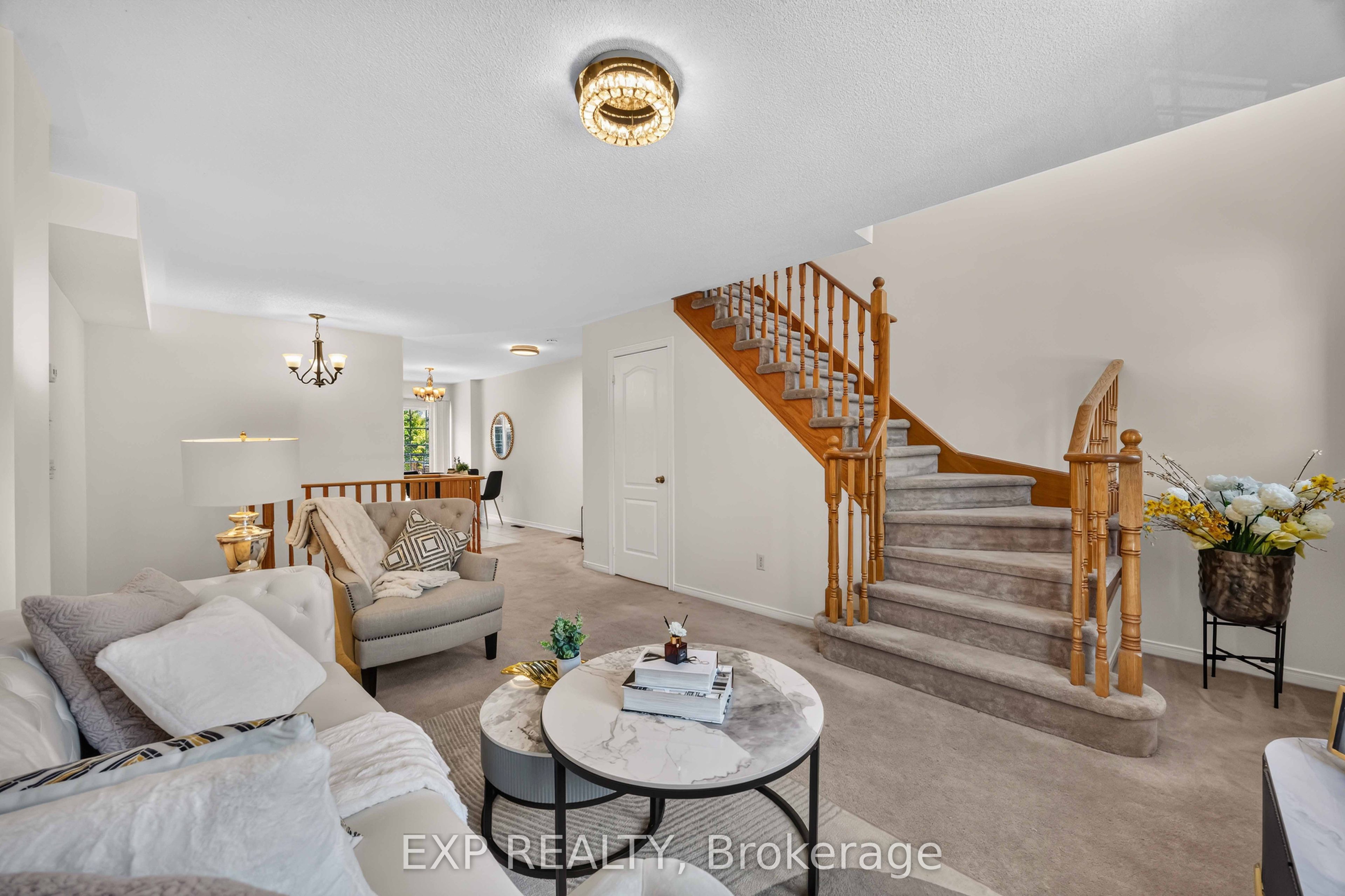 5 Garden Park Lane Property Photo 7