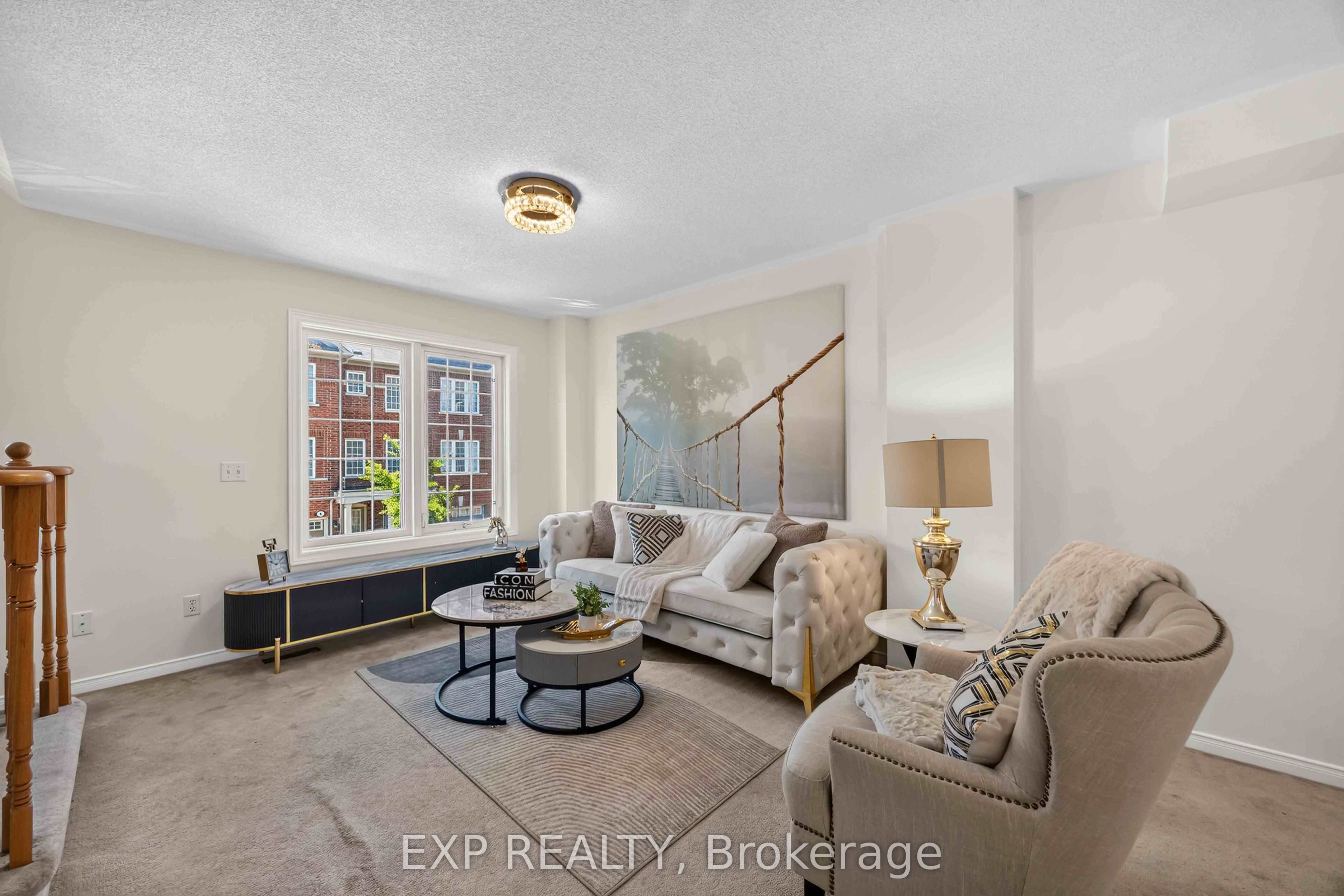 5 Garden Park Lane Property Photo 9