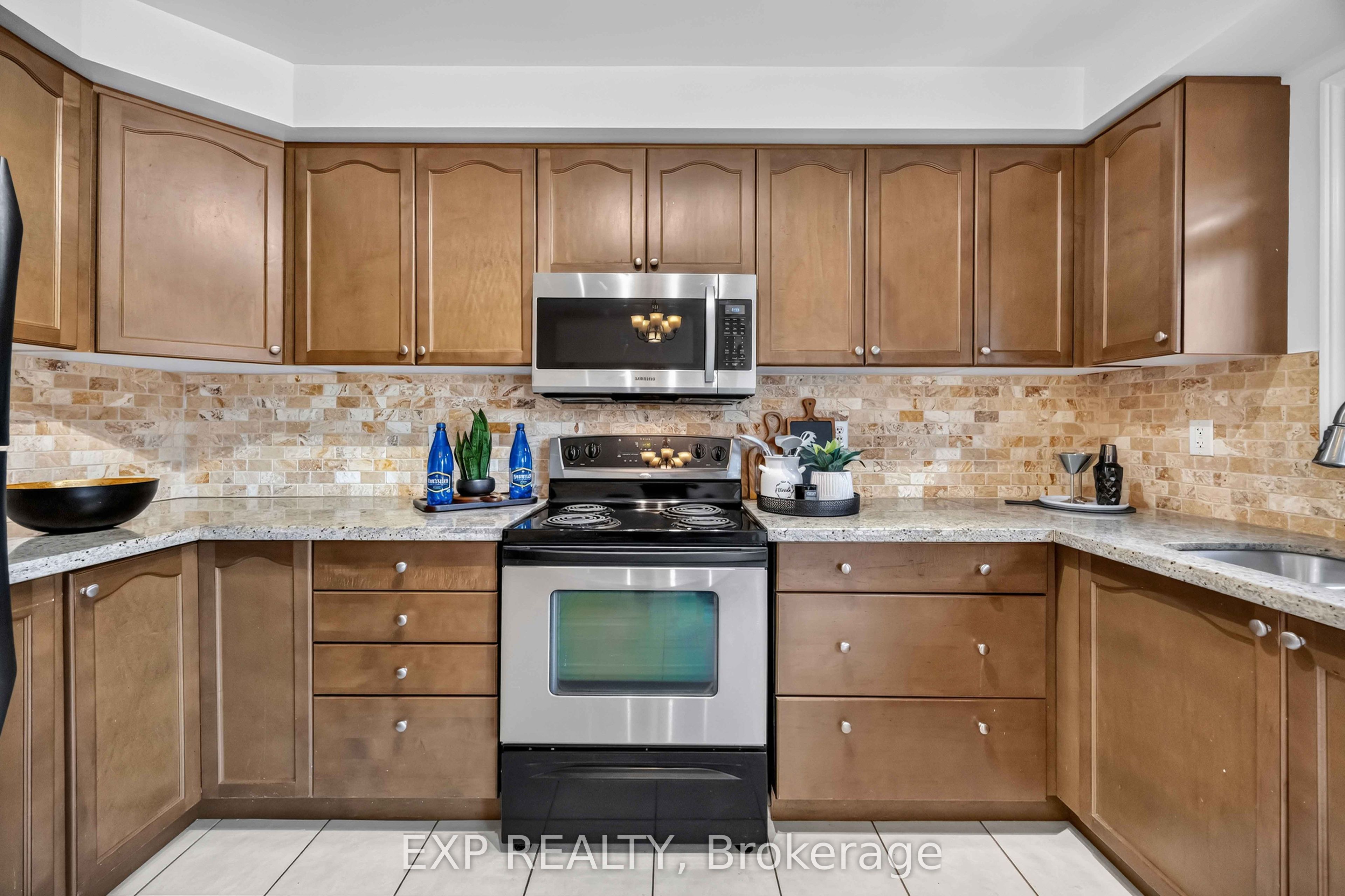 5 Garden Park Lane Property Photo 18