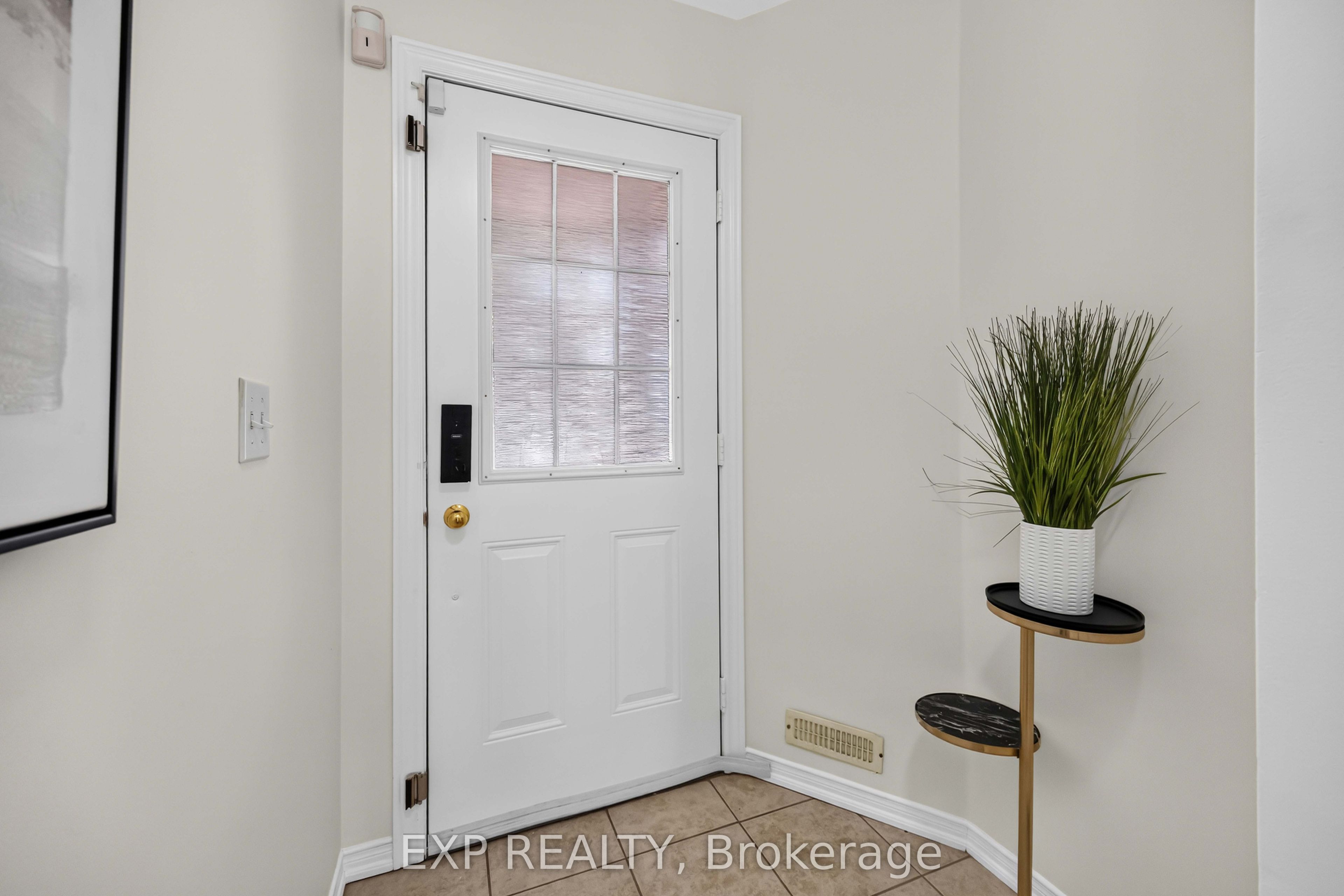 5 Garden Park Lane Property Photo 37