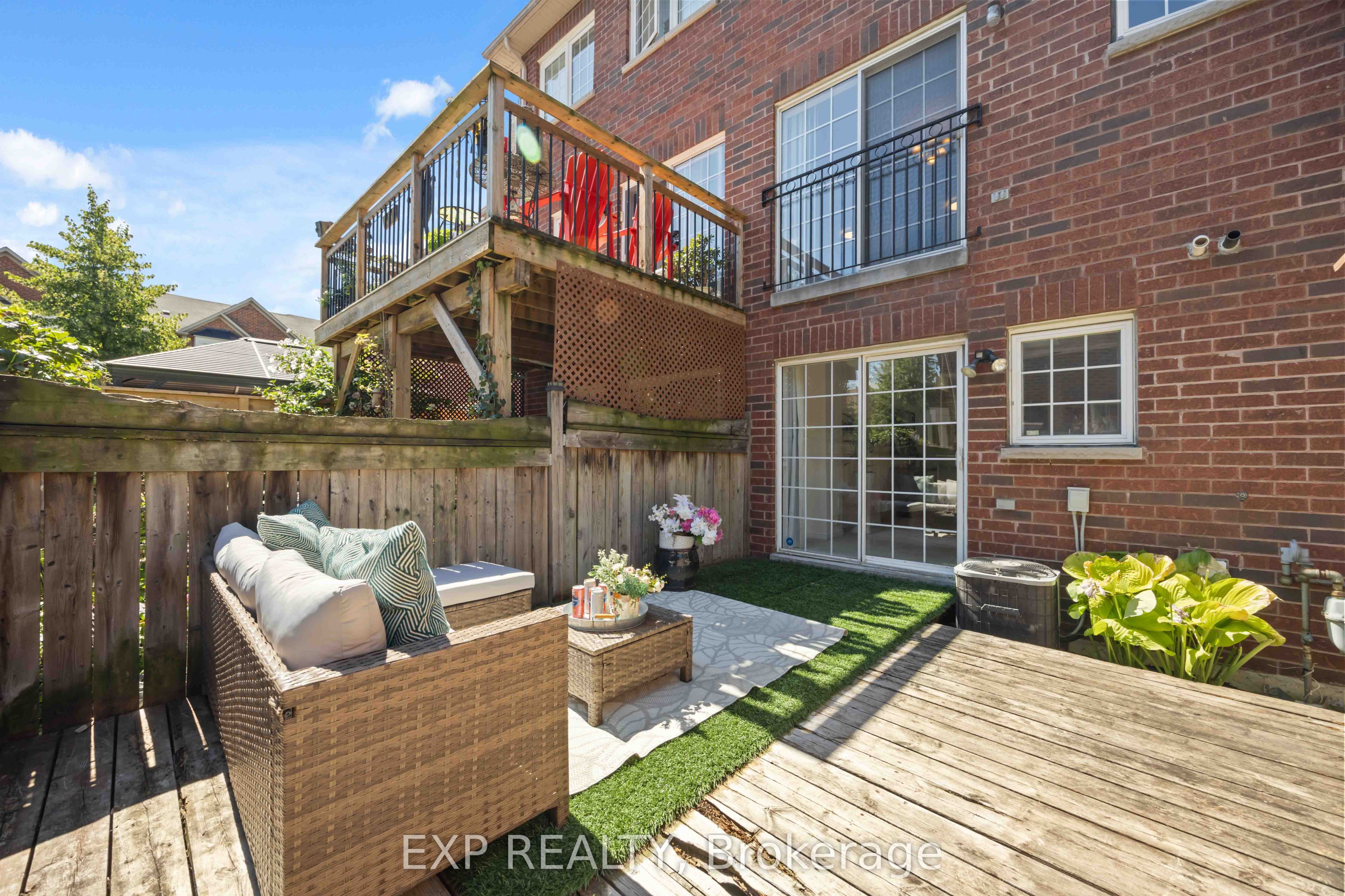 5 Garden Park Lane Property Photo 46