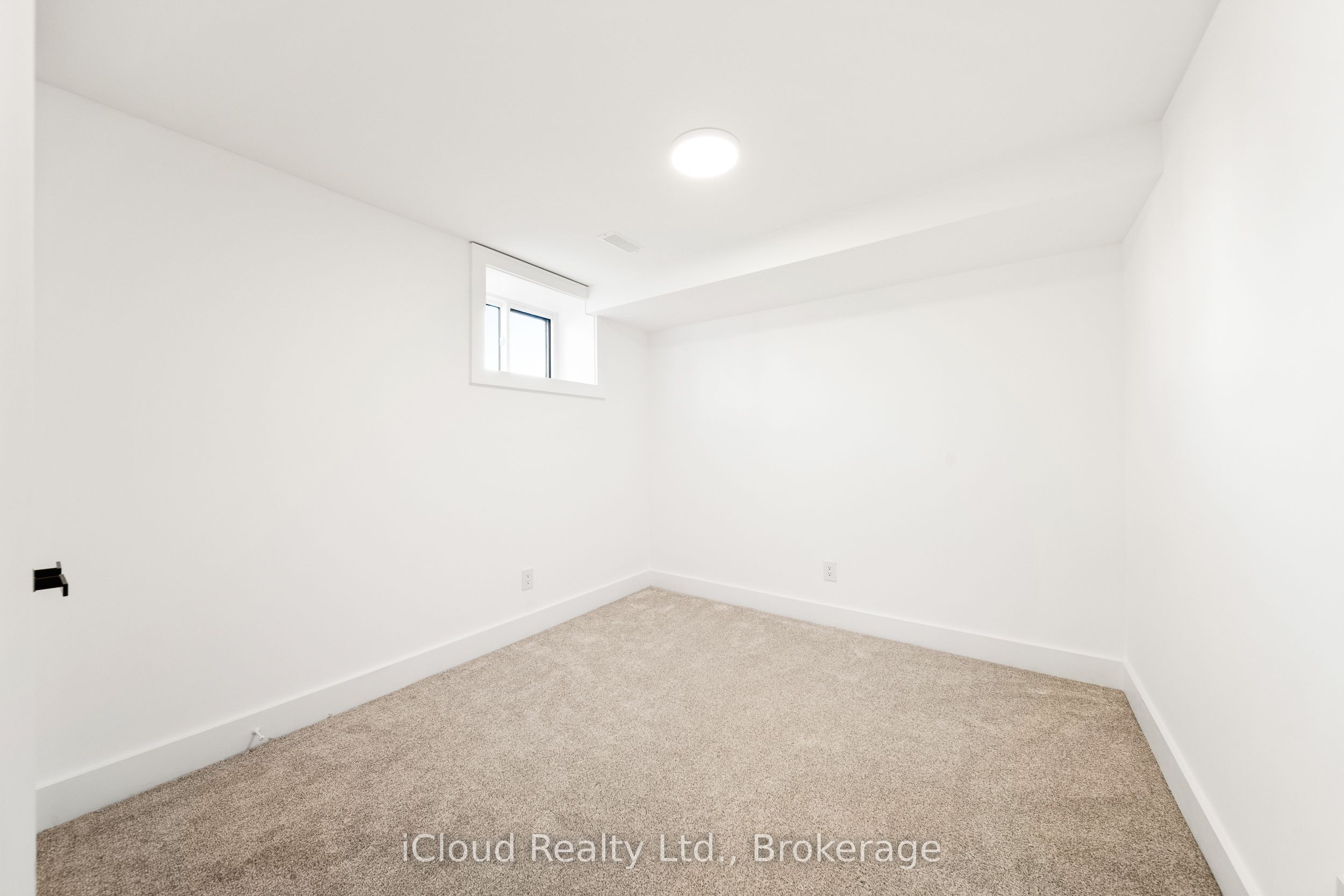1140 Ogden Avenue Property Photo 39