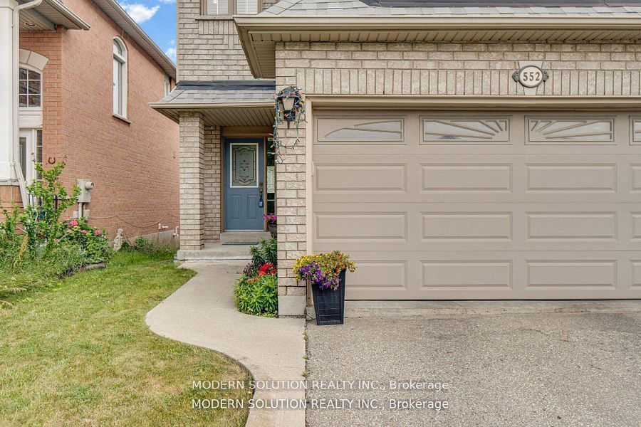 552 Wildgrass Road Property Photo 3