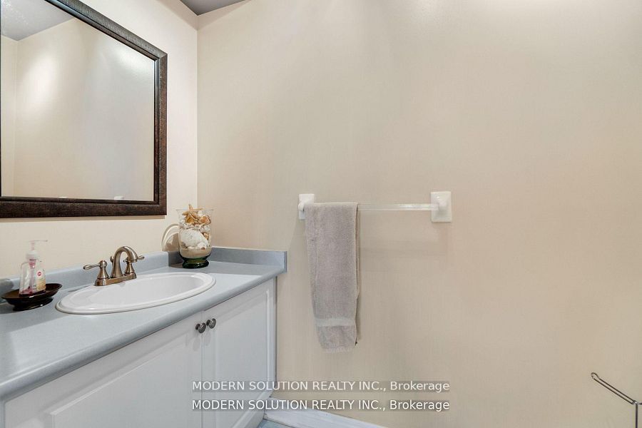 552 Wildgrass Road Property Photo 13