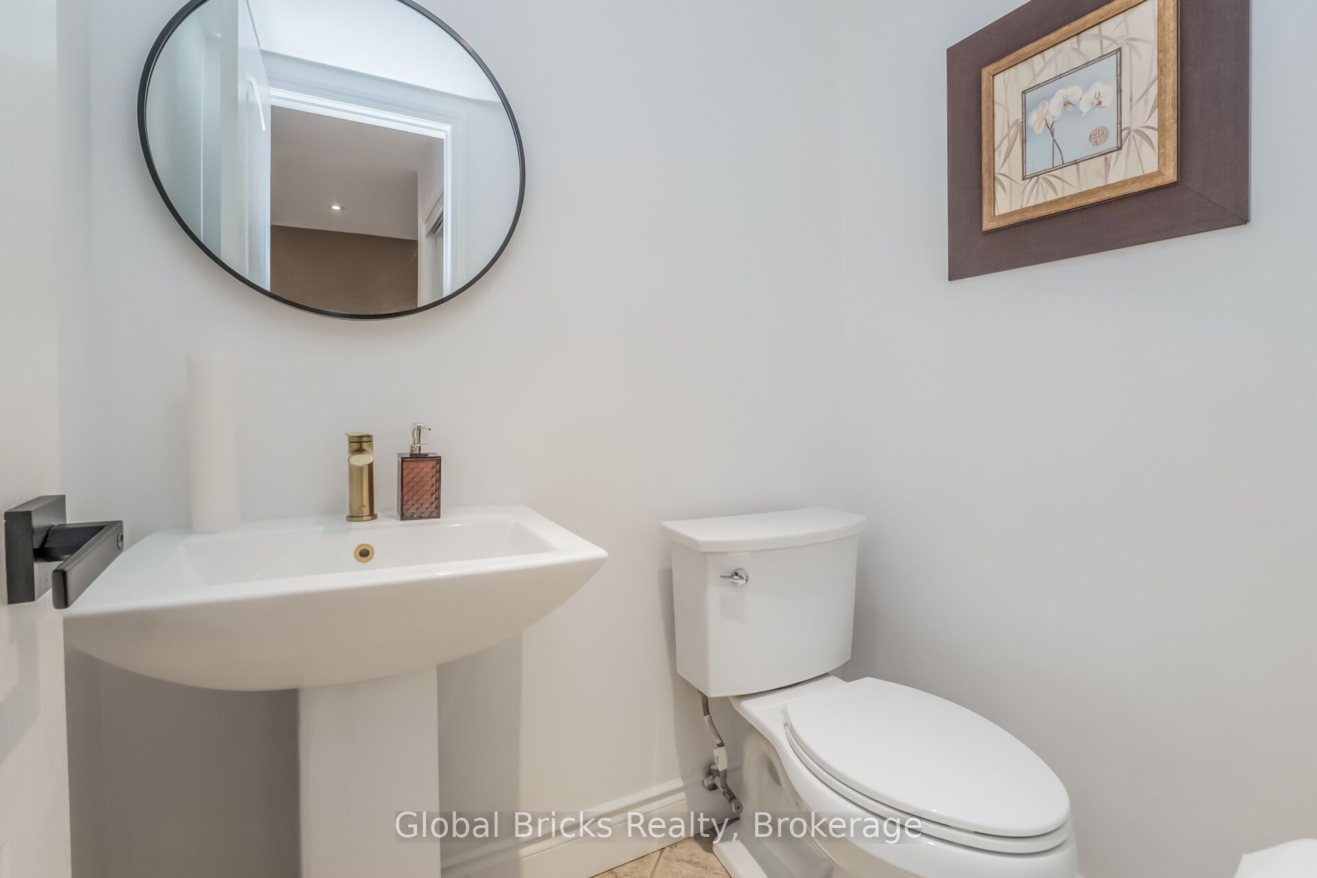 585 Candlestick Circle Property Photo 8