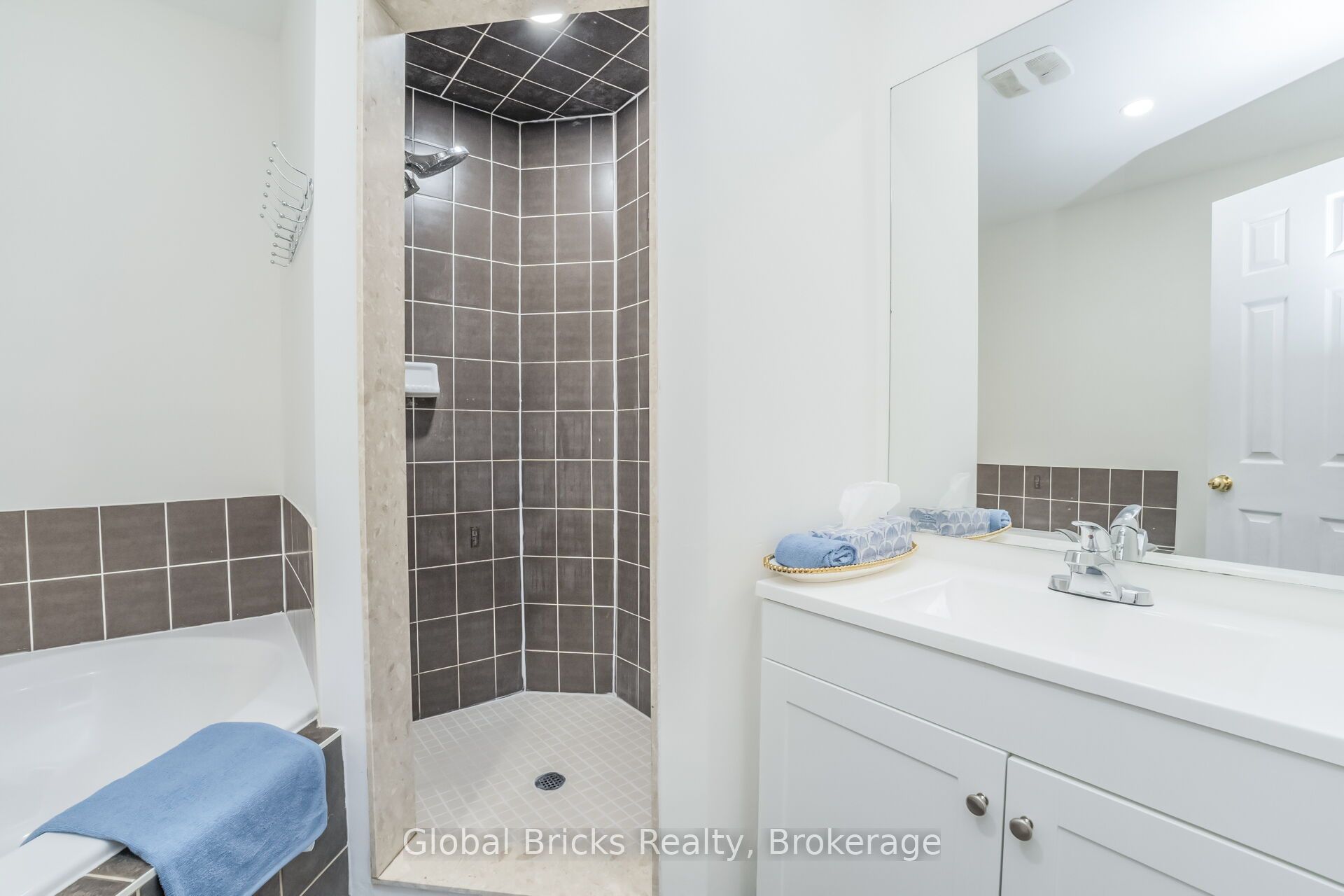 585 Candlestick Circle Property Photo 35