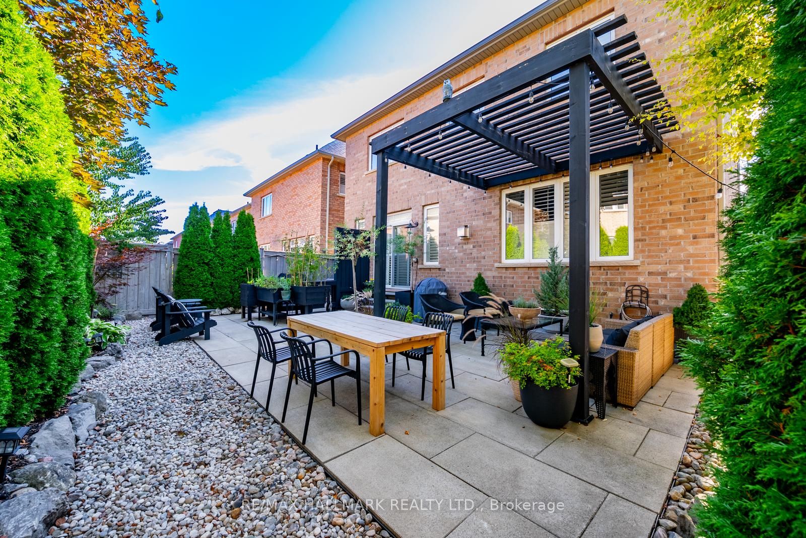 124 Bonnie Braes Drive Property Photo 41
