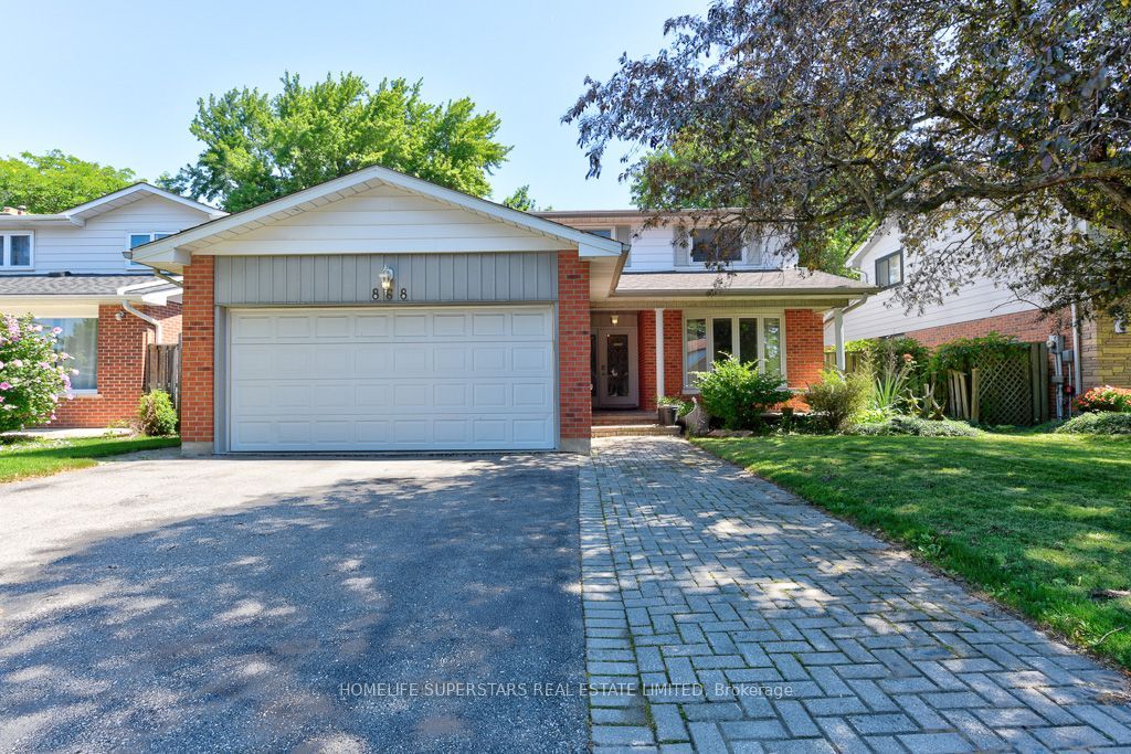 868 Kowal Drive Property Photo 1