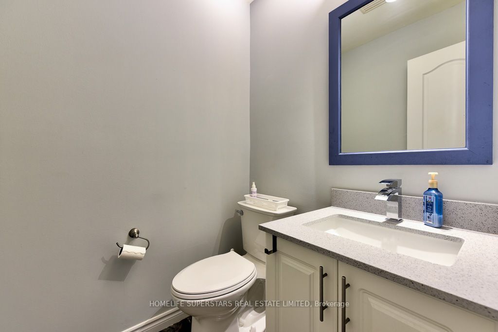868 Kowal Drive Property Photo 21