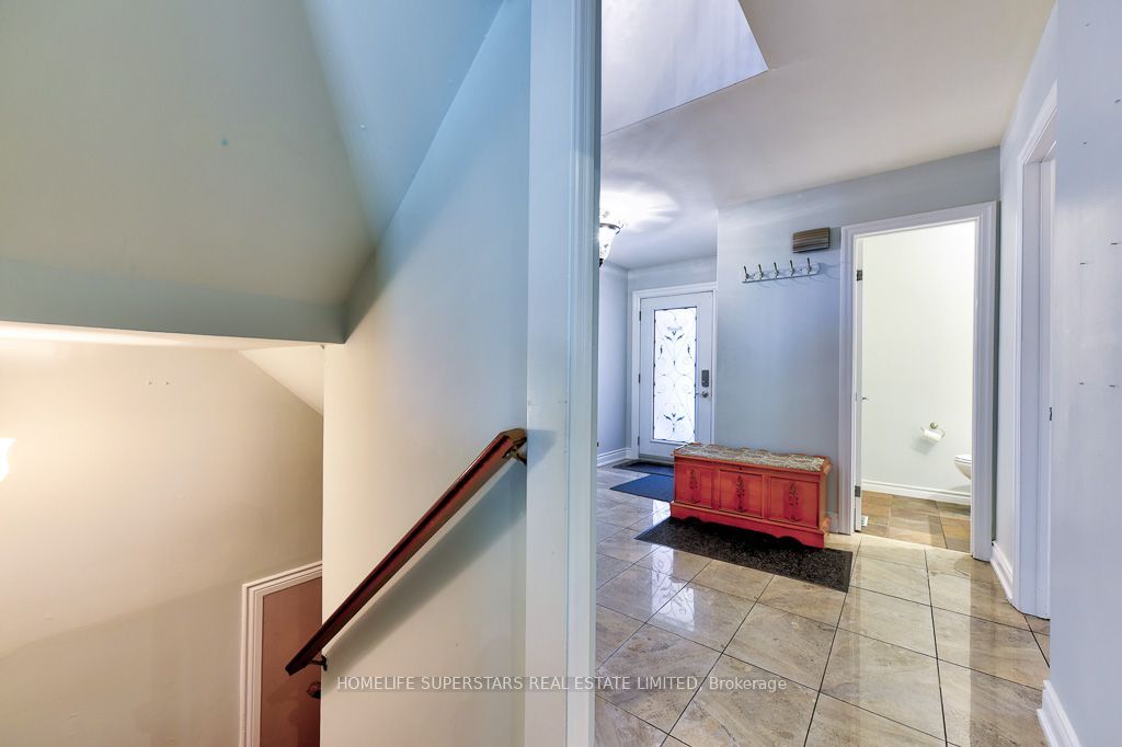 868 Kowal Drive Property Photo 22