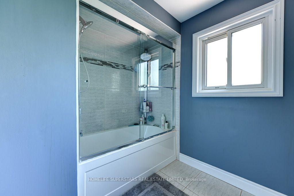 868 Kowal Drive Property Photo 23