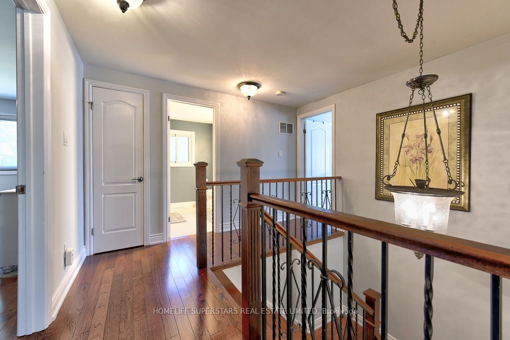 868 Kowal Drive Property Photo 28