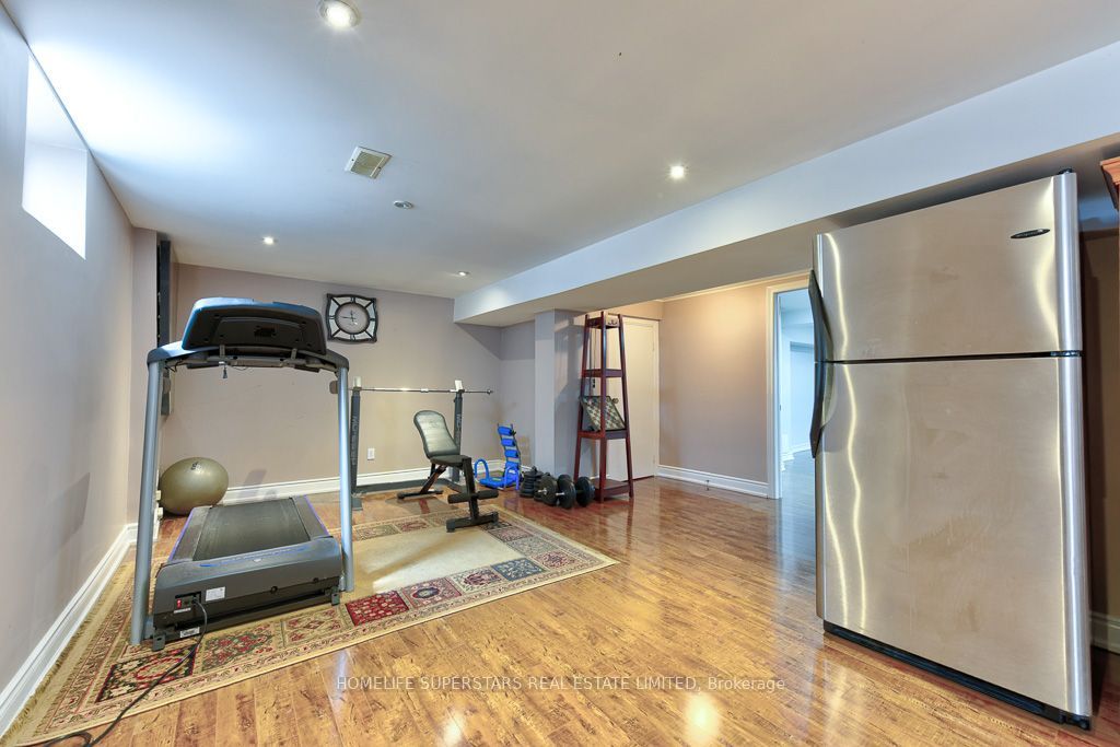 868 Kowal Drive Property Photo 38