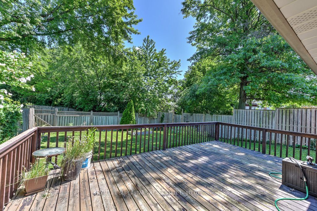 868 Kowal Drive Property Photo 44