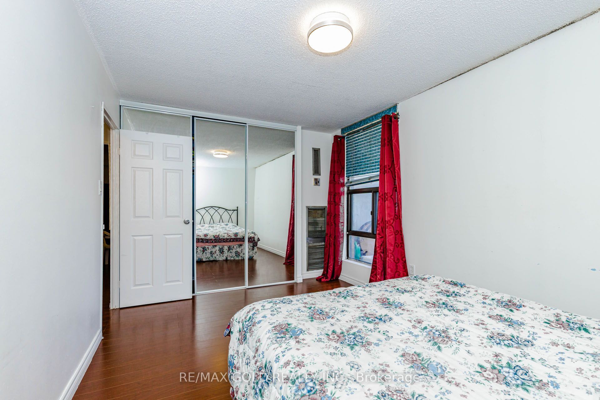 17 Knightsbridge Road 905 Property Photo 15