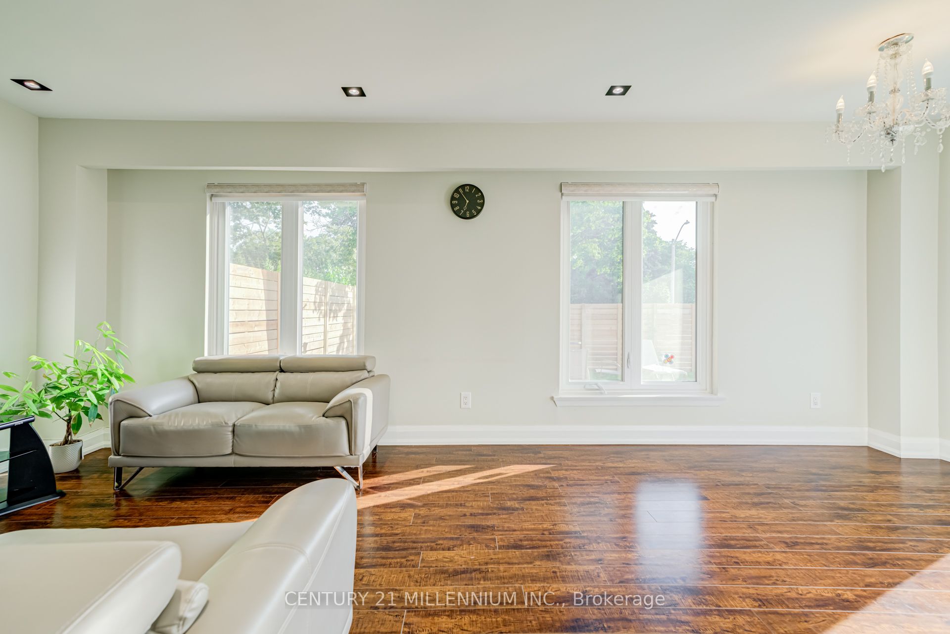 75 Goldcrest Road Property Photo 7