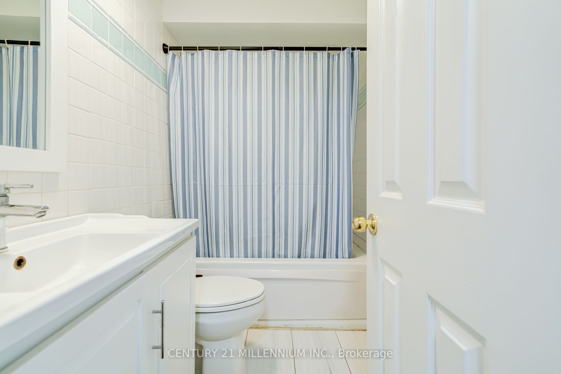 75 Goldcrest Road Property Photo 31