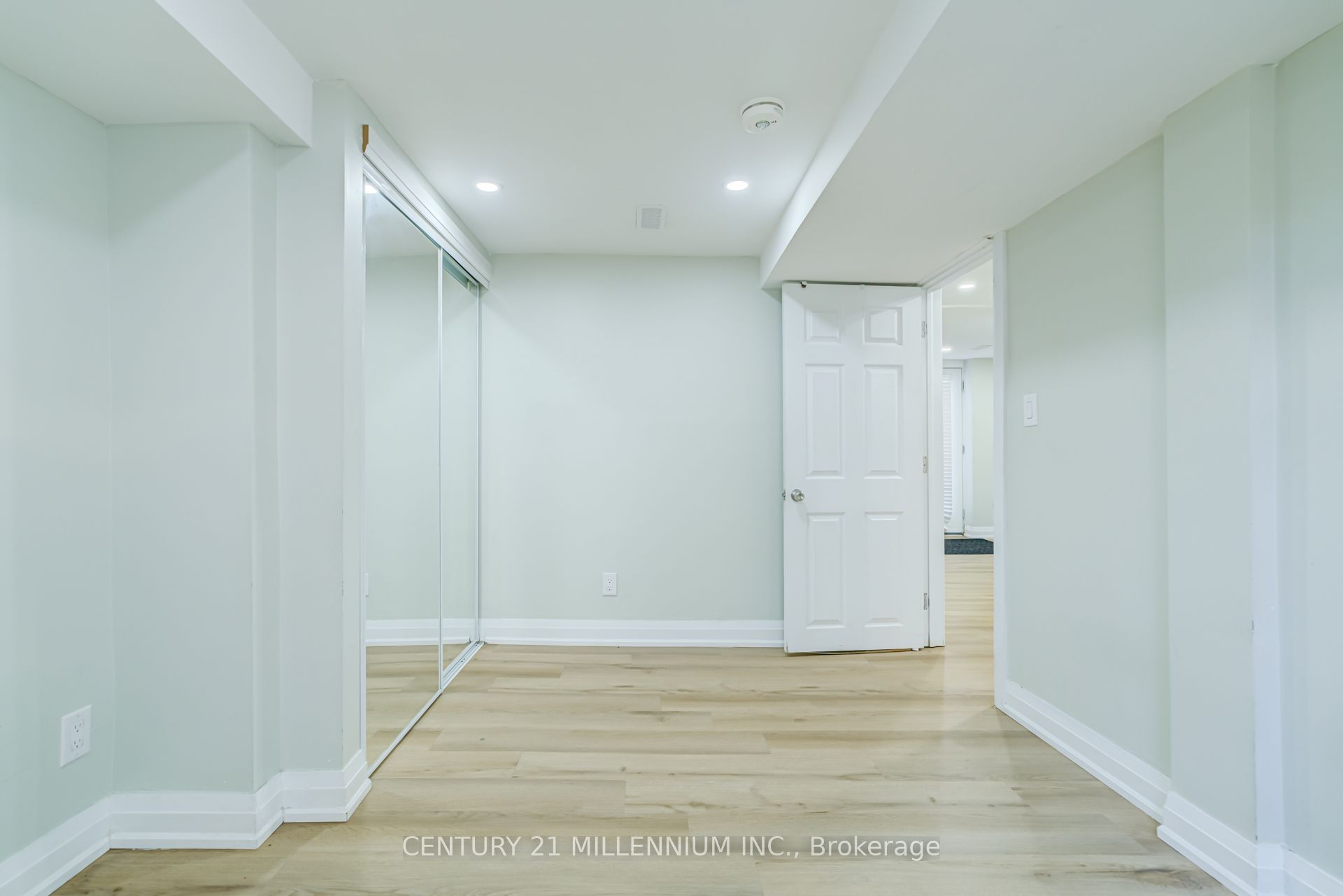 75 Goldcrest Road Property Photo 38