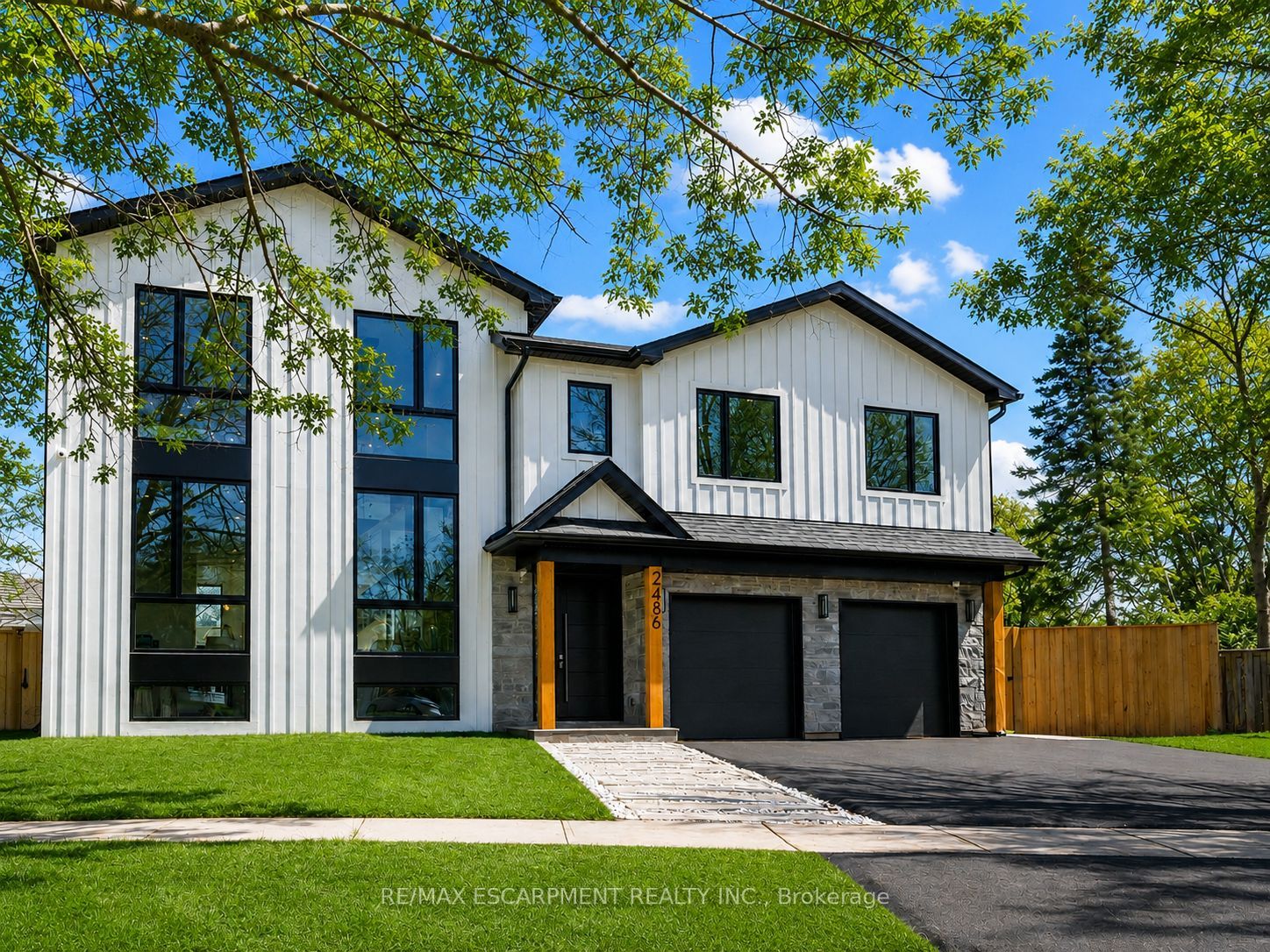 2488 Bridge Road Property Photo 4