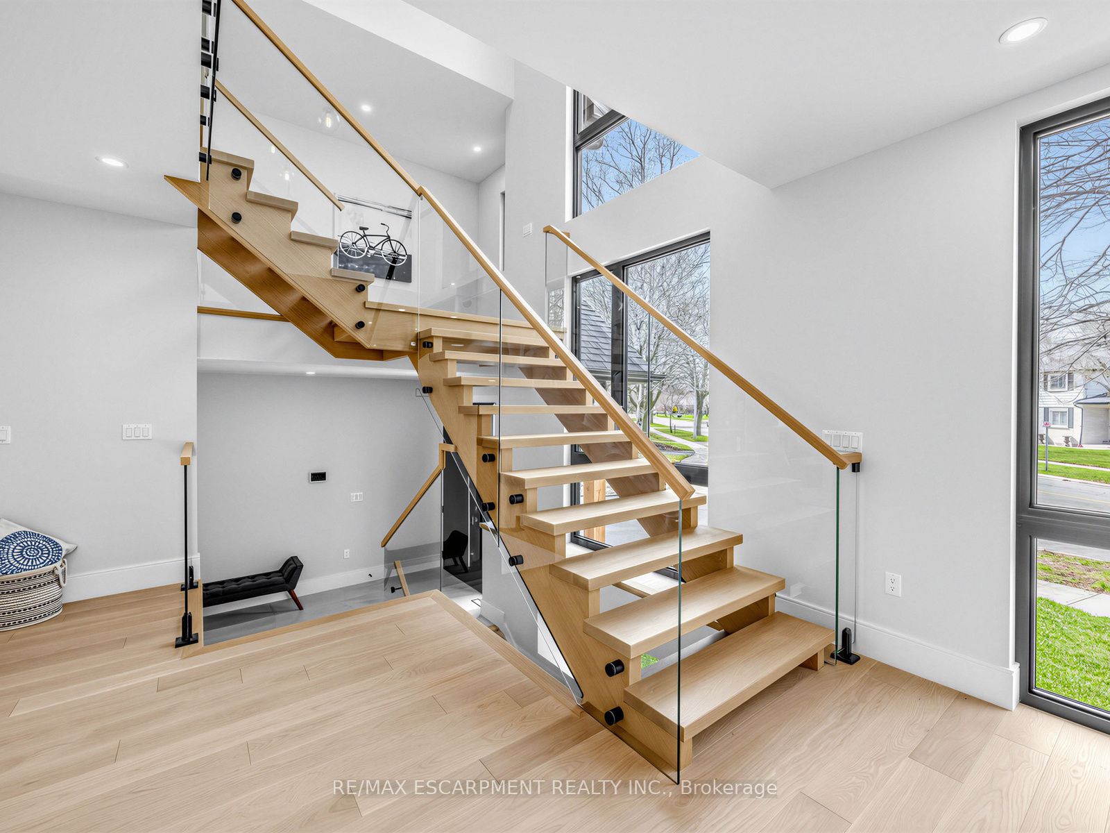 2488 Bridge Road Property Photo 11