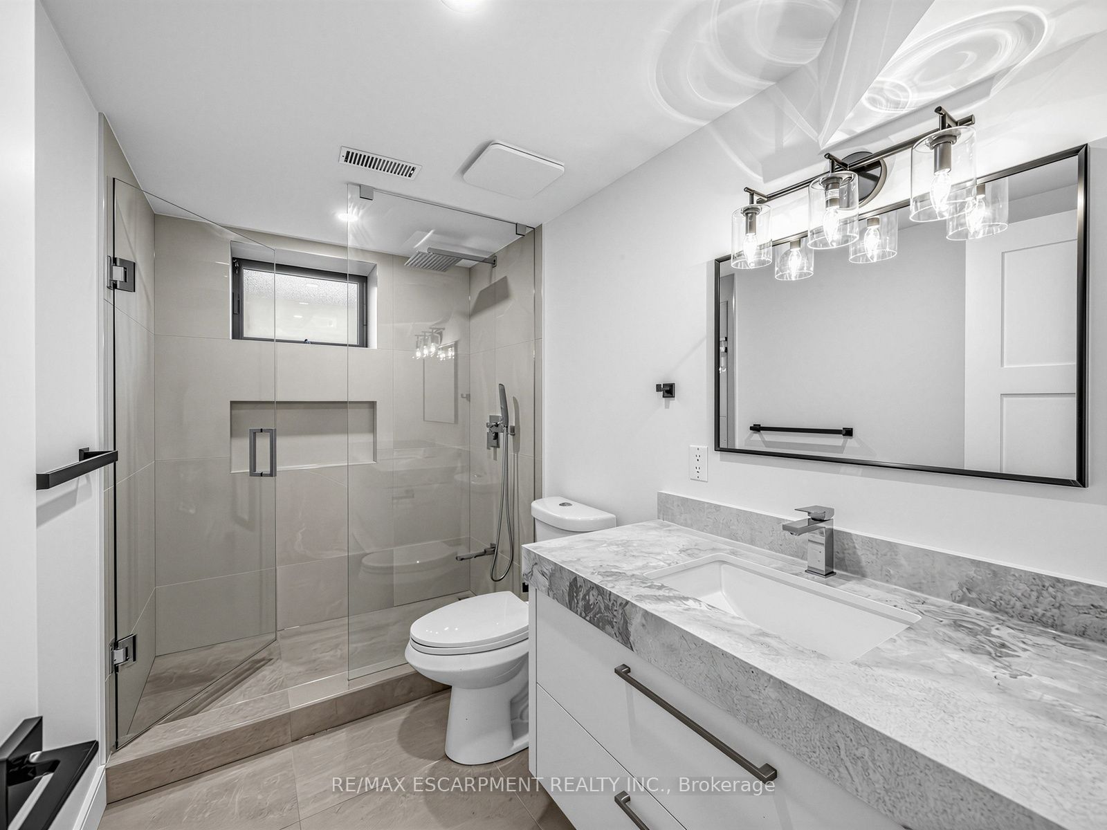 2488 Bridge Road Property Photo 36