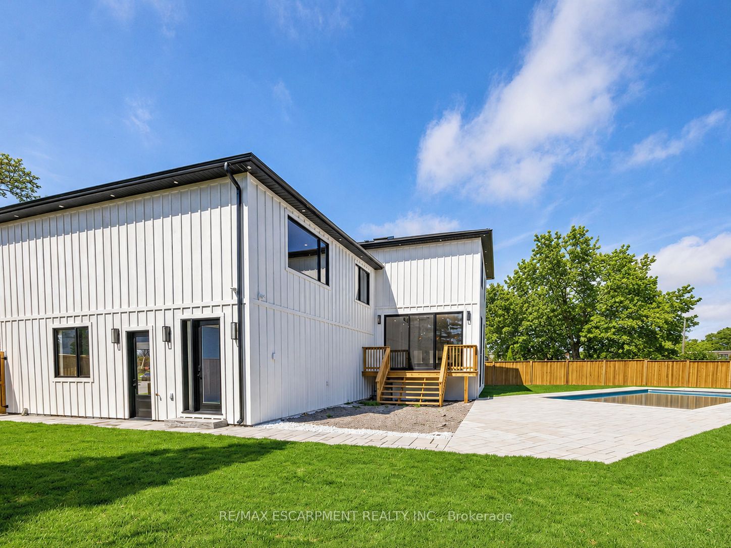 2488 Bridge Road Property Photo 44