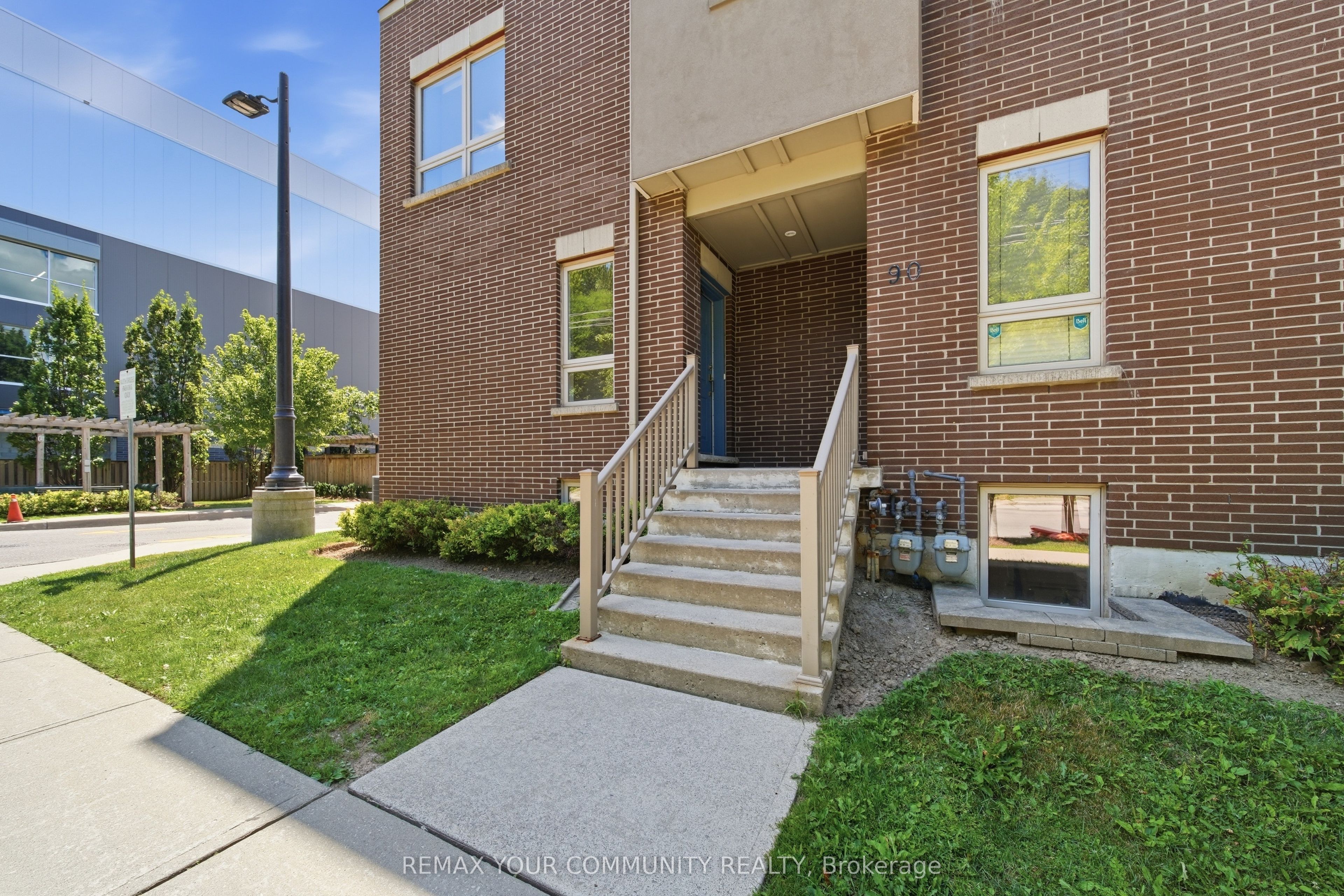 90 Caledonia Park Road 2 Property Photo 6