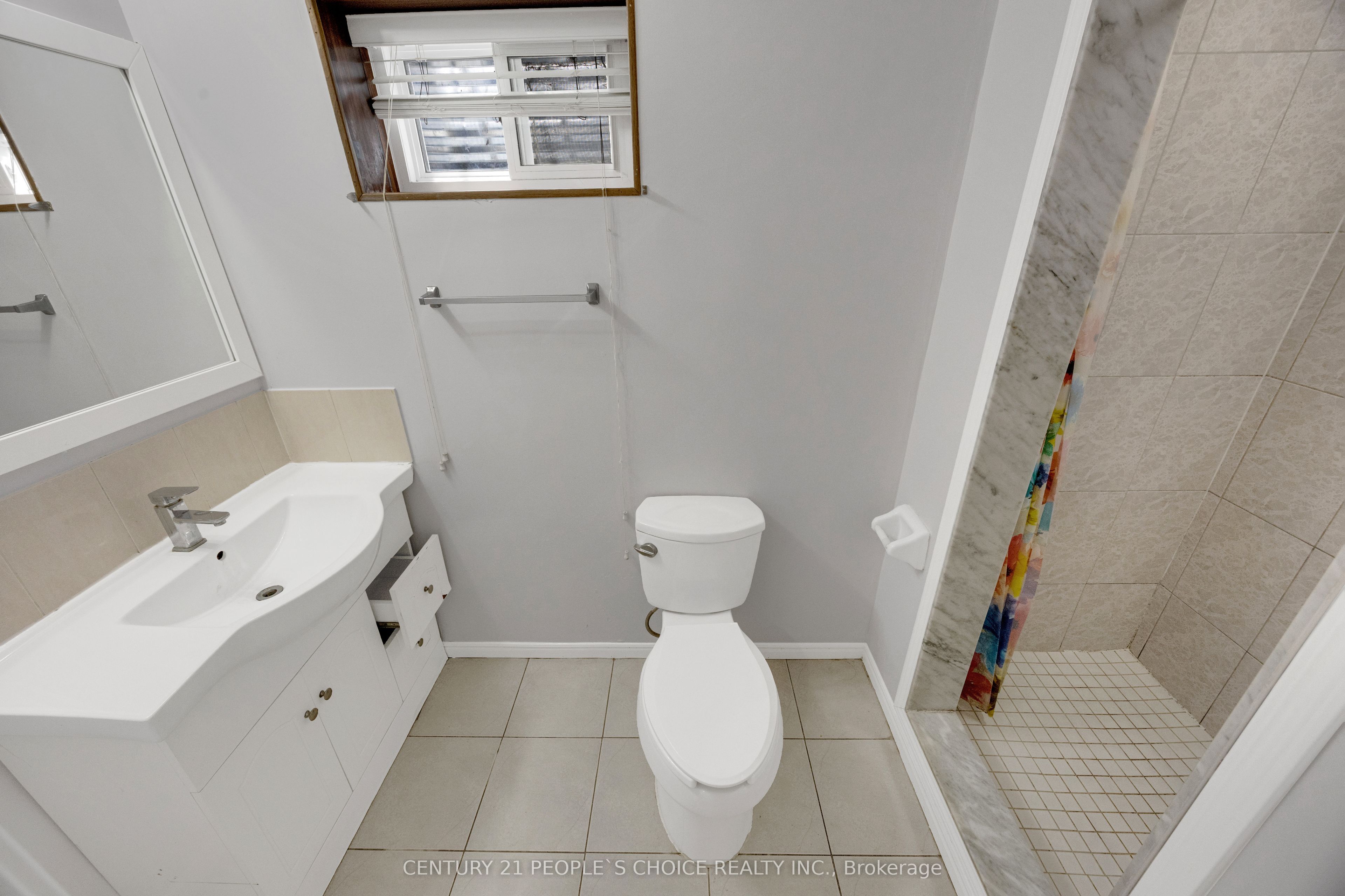 53 Brookland Drive W Property Photo 32