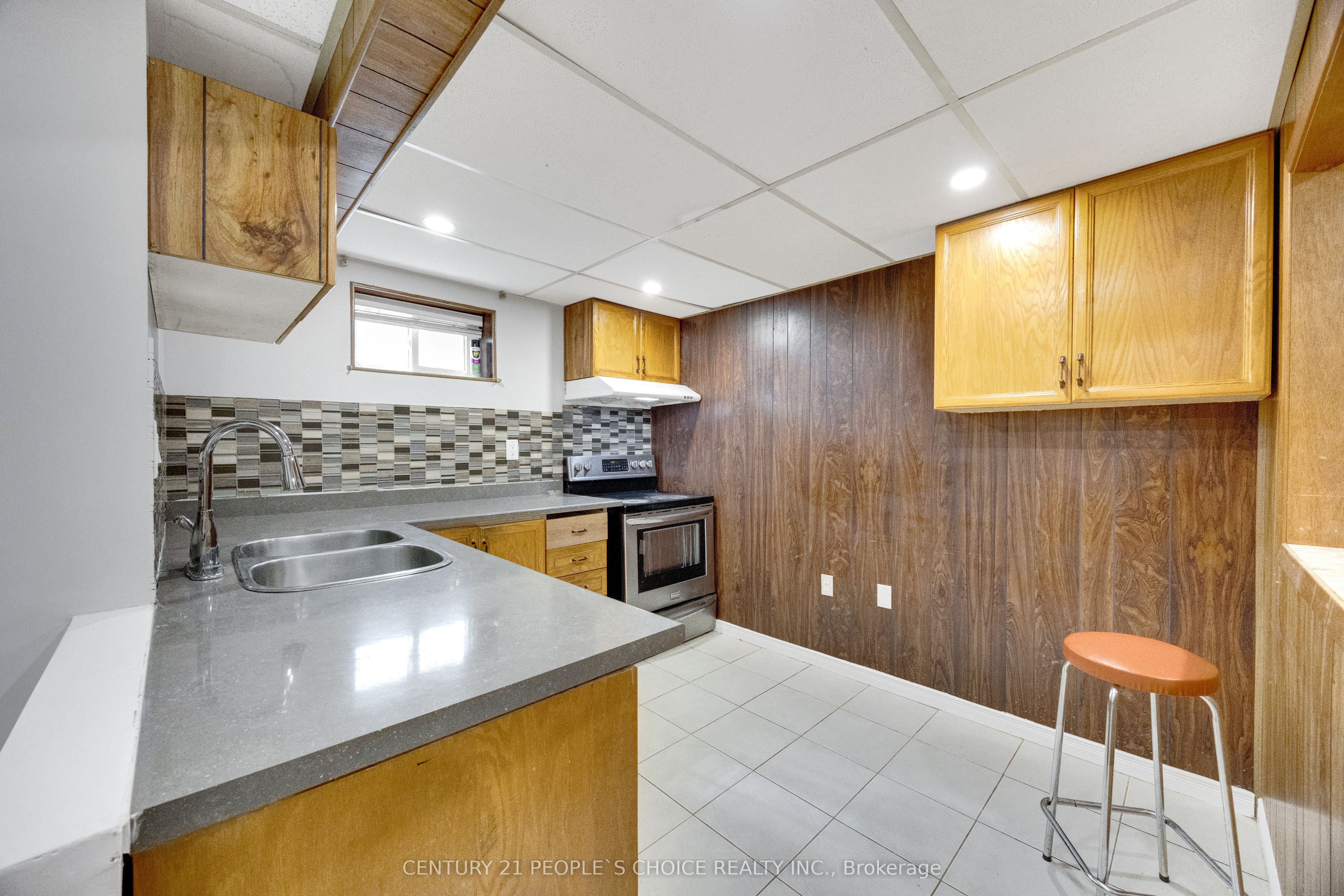 53 Brookland Drive W Property Photo 33