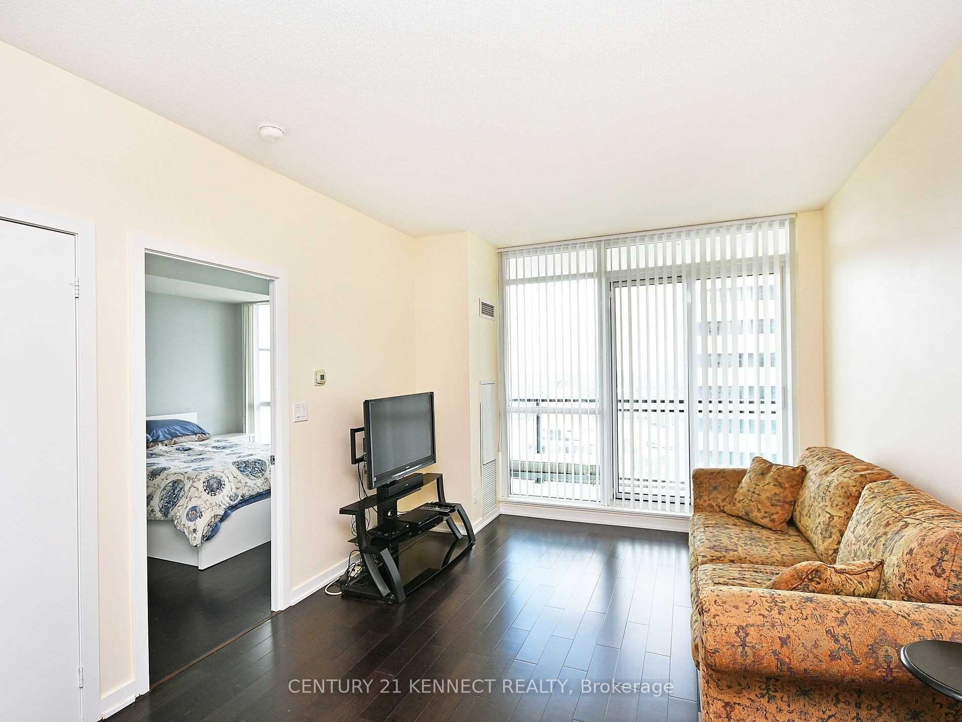 4070 Confederation Parkway 3910 Property Photo 7