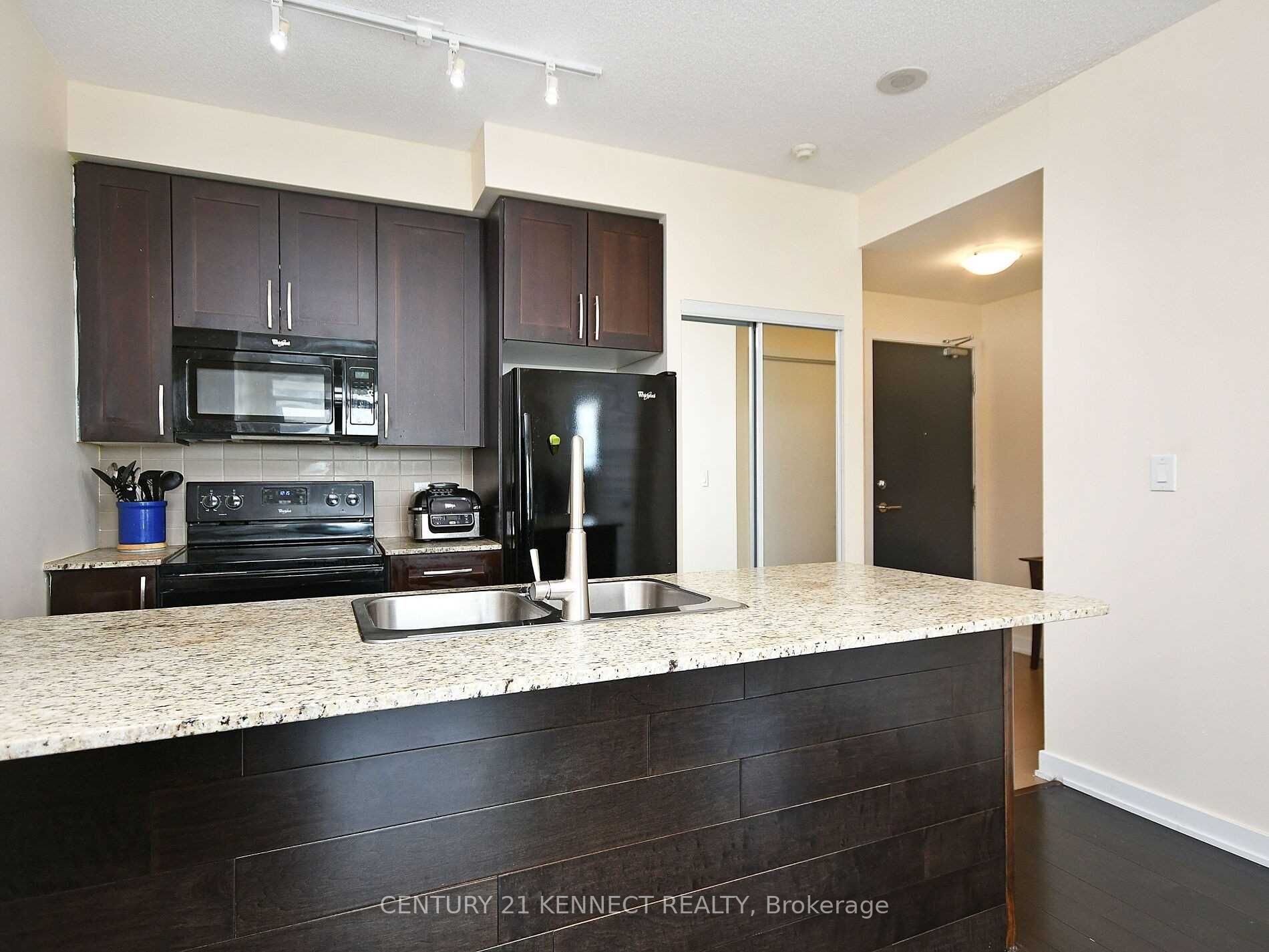 4070 Confederation Parkway 3910 Property Photo 10