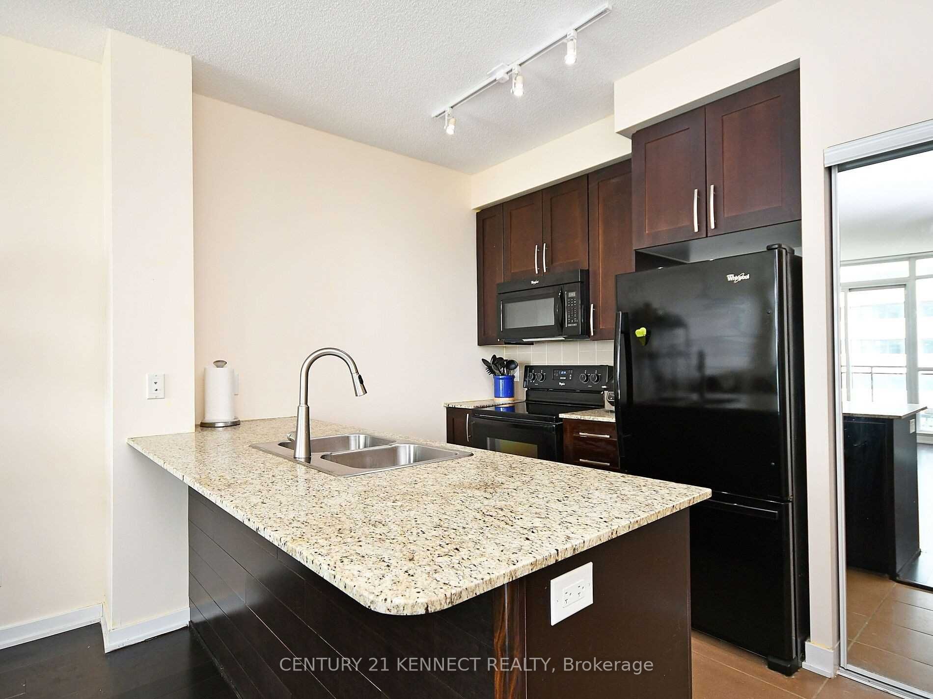 4070 Confederation Parkway 3910 Property Photo 11