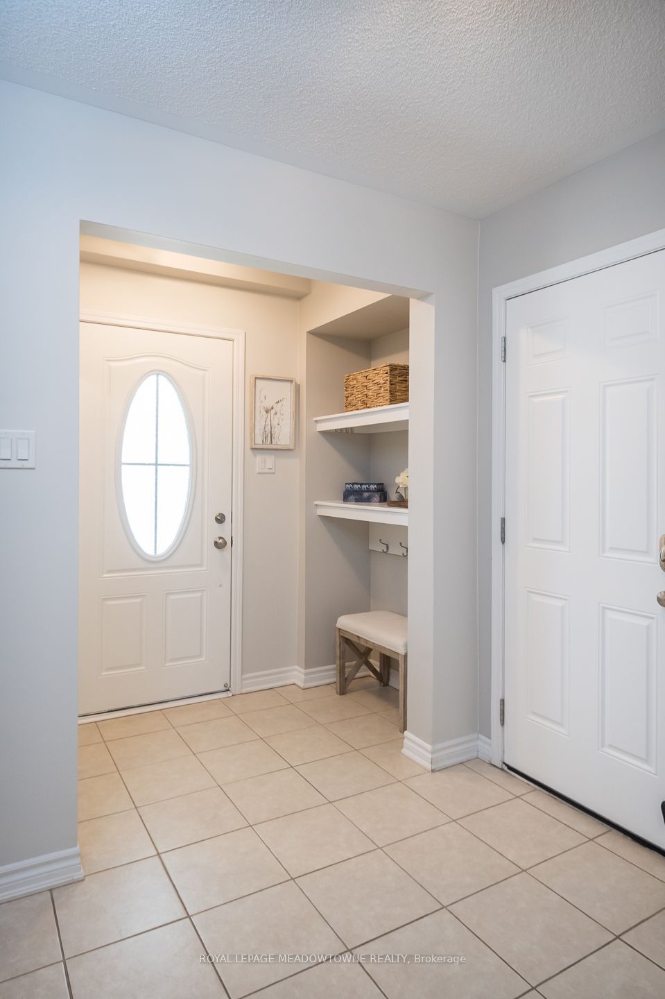 298 Reis Place Property Photo 8