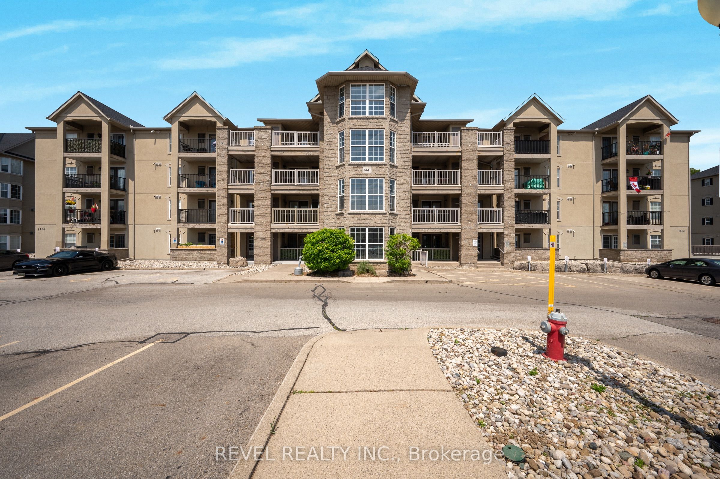1441 Walkers Line 105 Property Photo 1