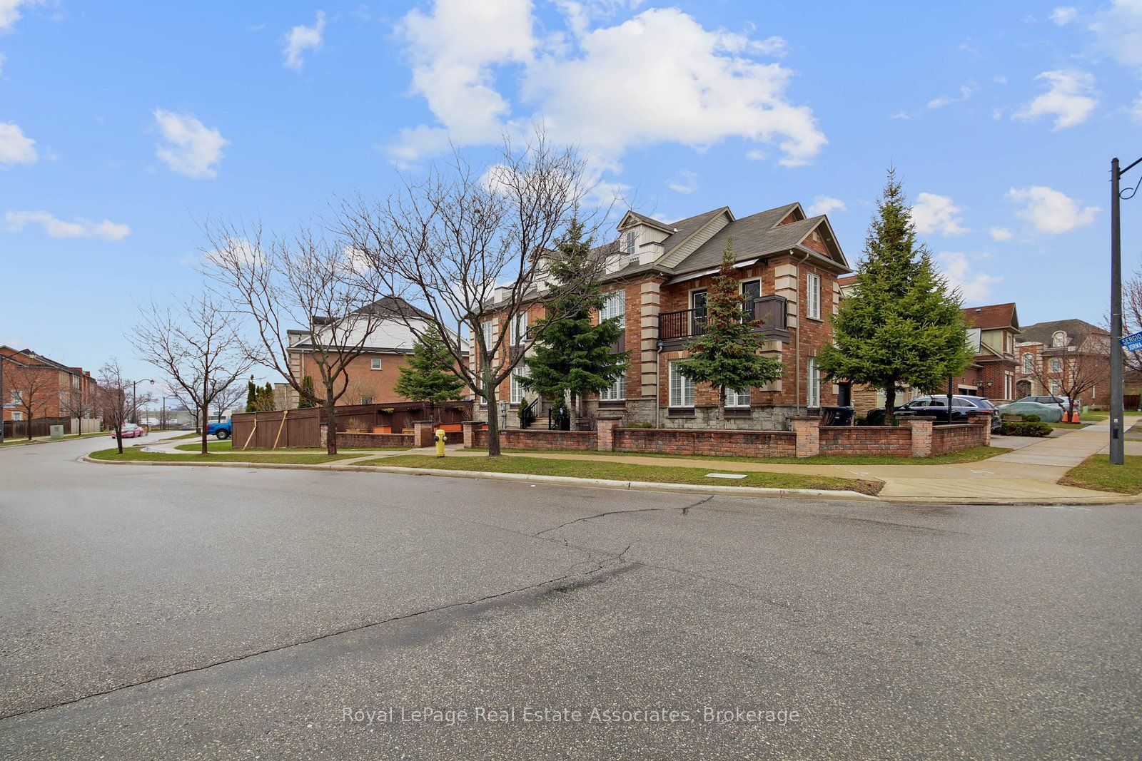 16 Sergio Marchi Street Lower Property Photo 31
