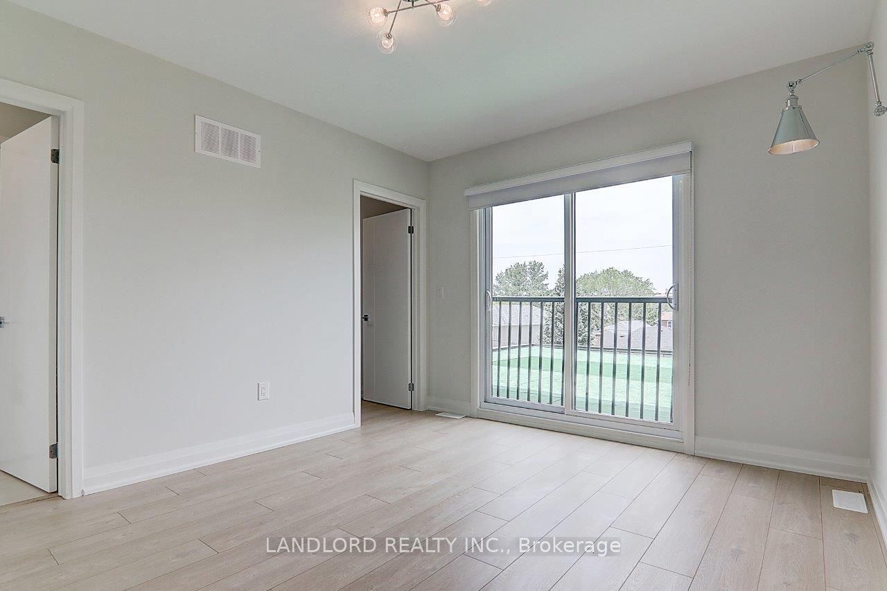 115 Livingstone Avenue Upper Property Photo 34