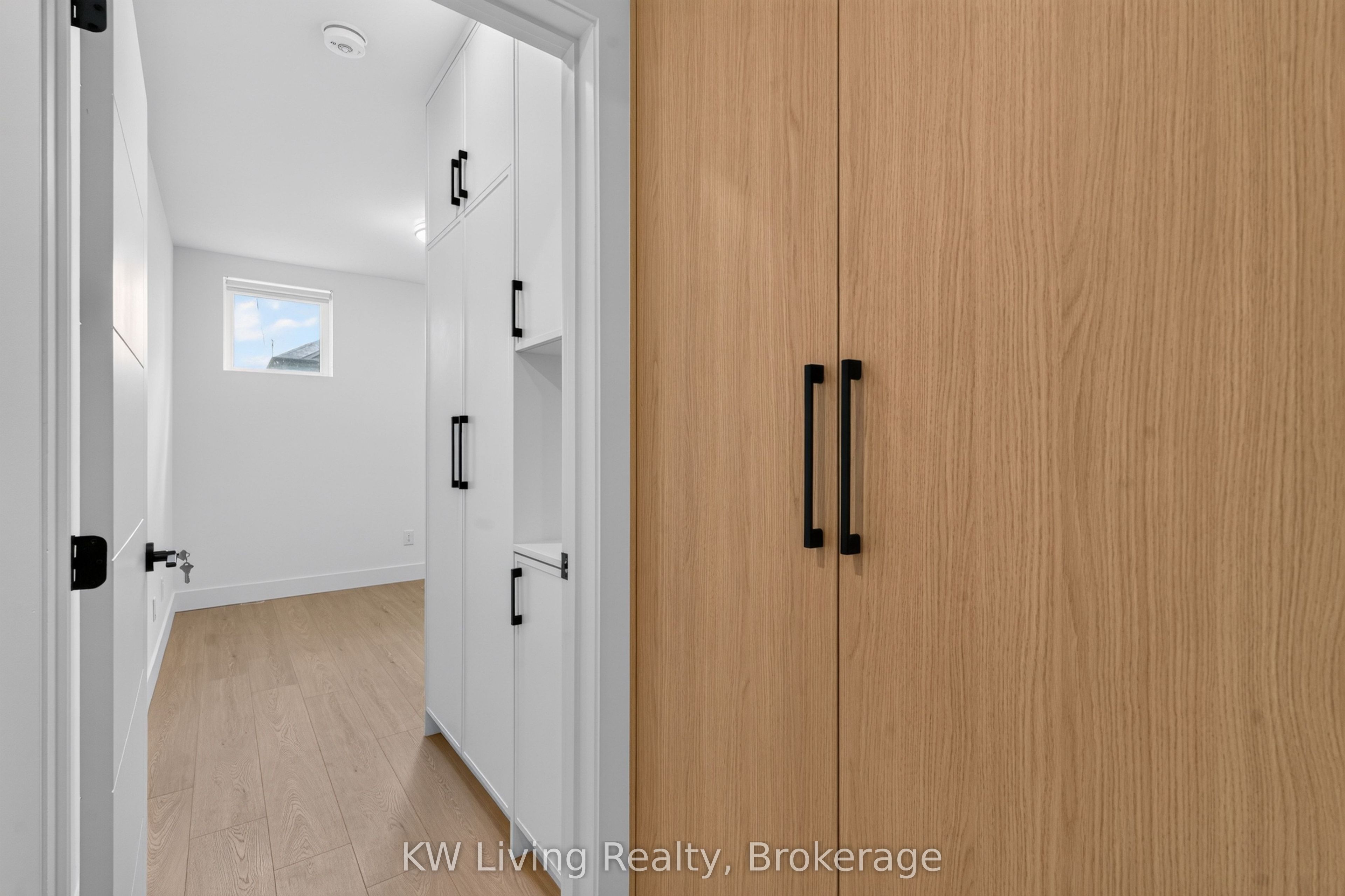 6 Kirknewton Road Property Photo 15