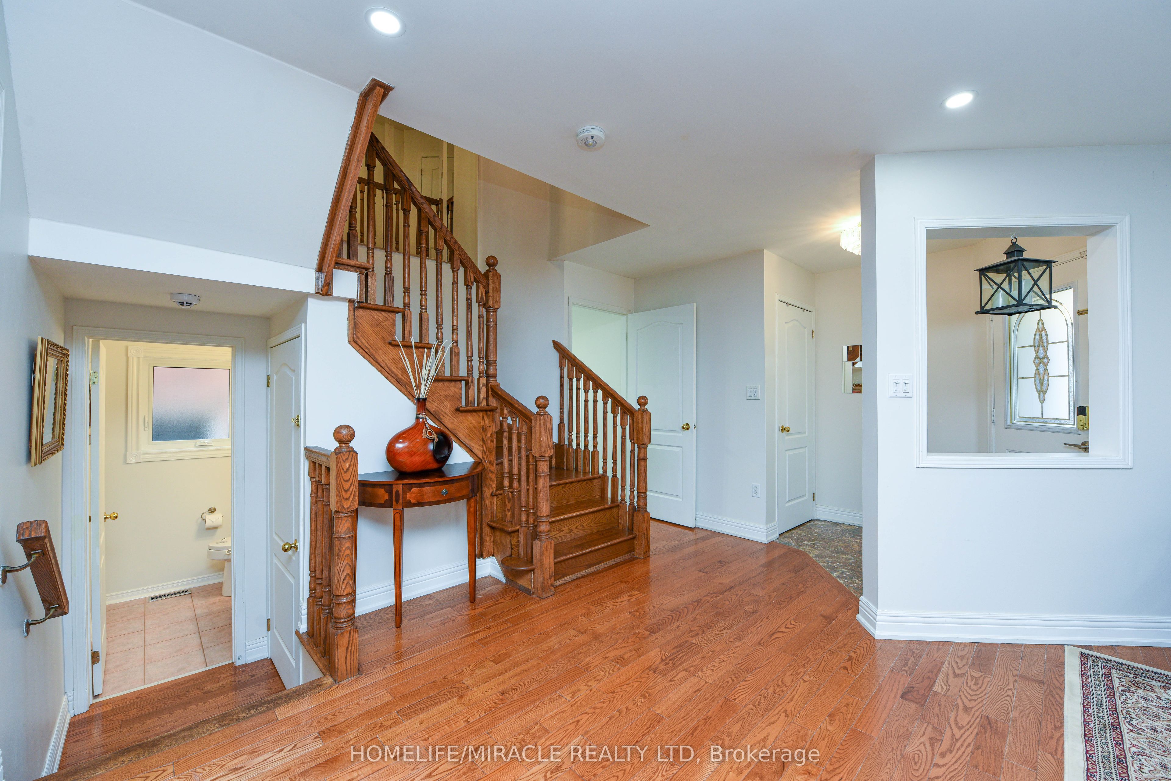 113 Seclusion Crescent Property Photo 3