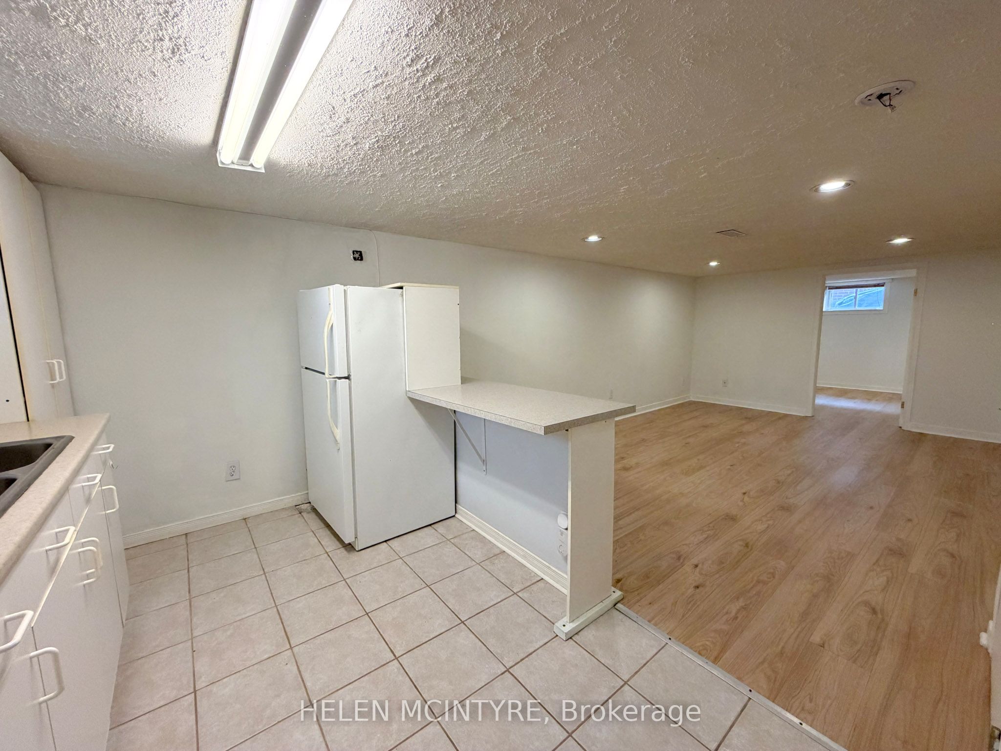 34 Dunning Crescent Property Photo 7