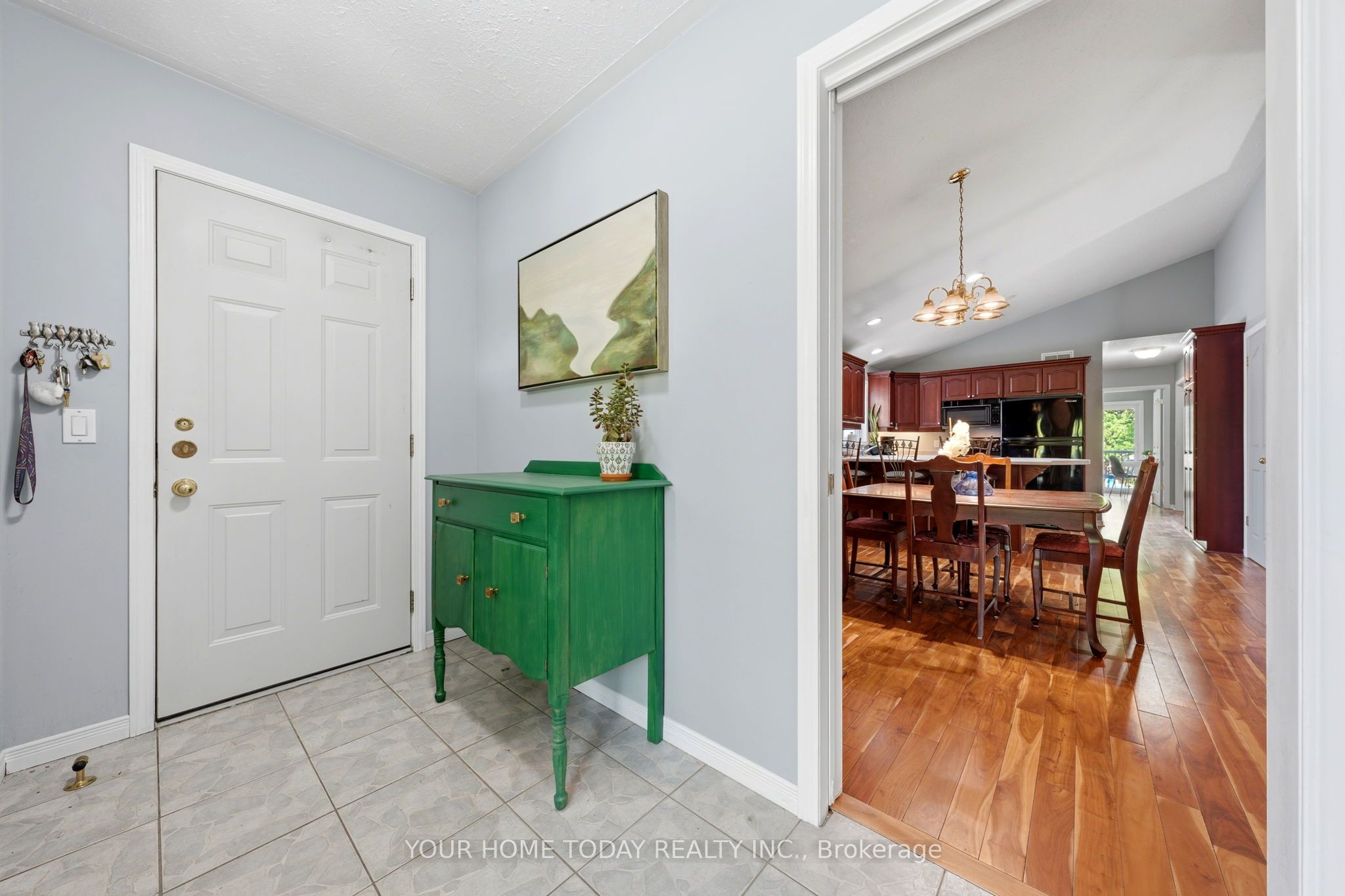16 Normandy Boulevard Property Photo 5