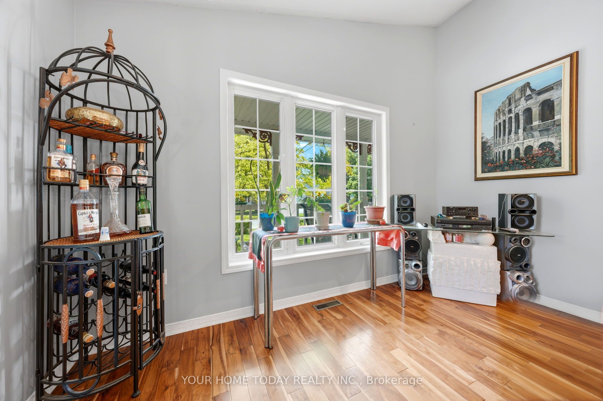 16 Normandy Boulevard Property Photo 11