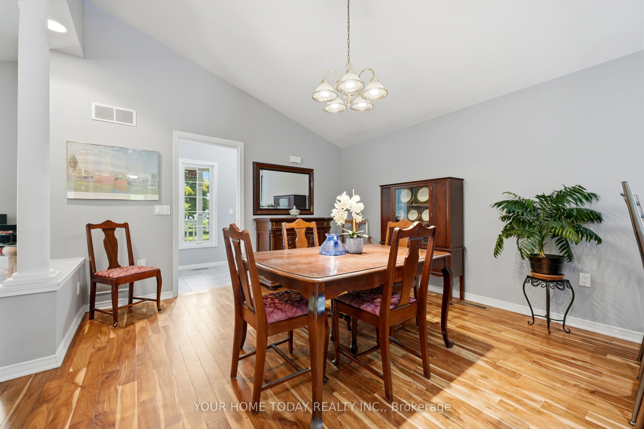 16 Normandy Boulevard Property Photo 13
